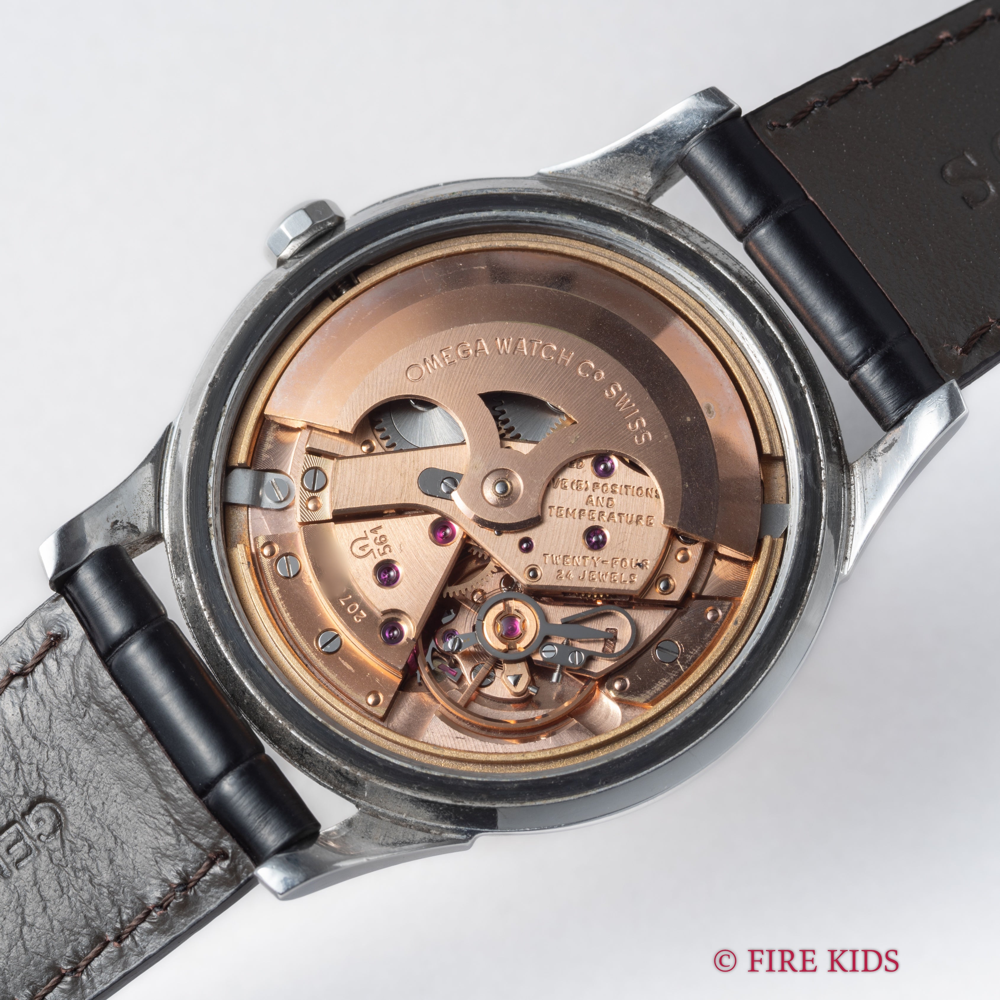 オメガ コンステレーション 1963年製 Ref.168.001 36㎜ビックケース 自動巻クロノメーター パティーナ