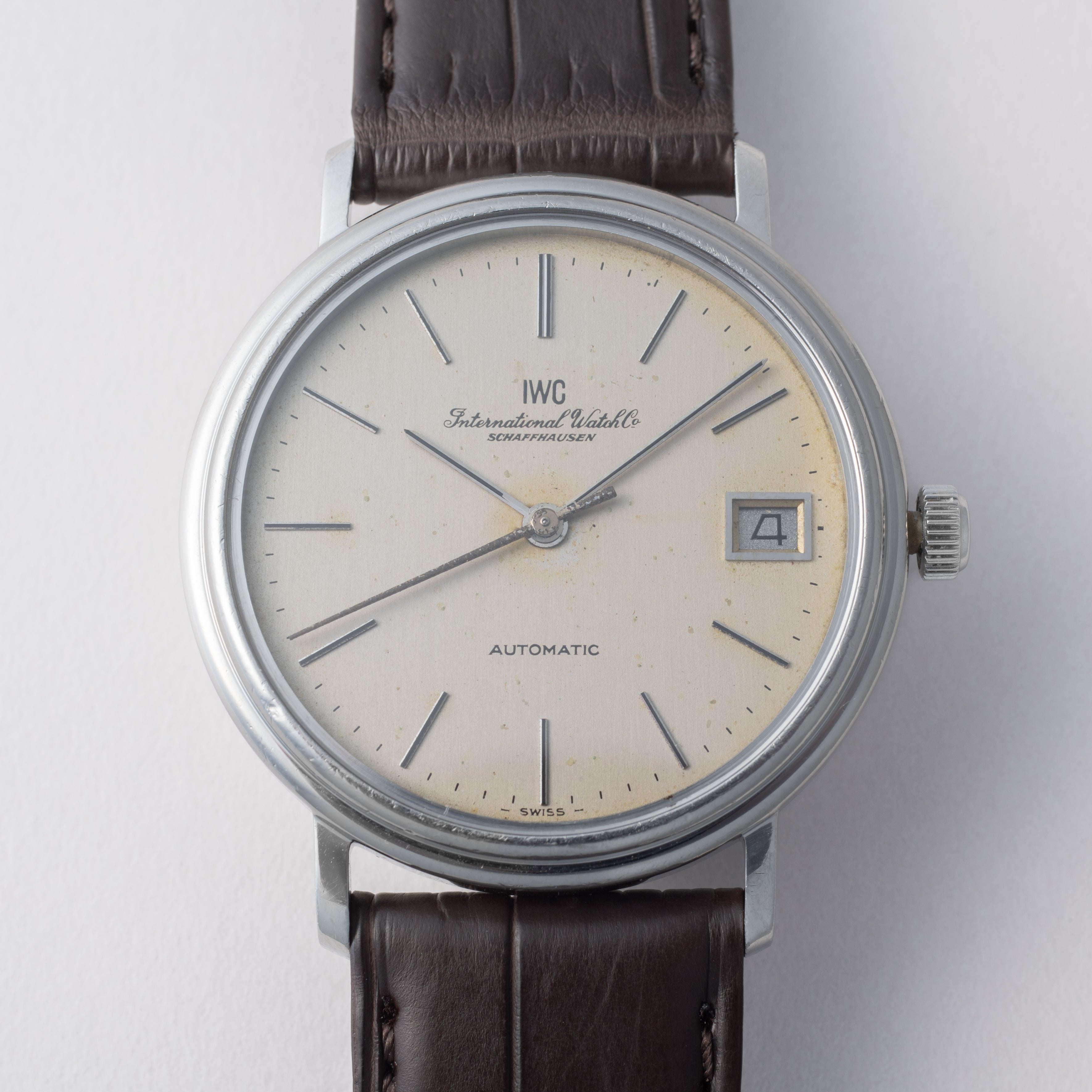 IWC ラウンド デイト 1979~80年製 ジャガールクルトムーブ Ref.3205 Cal.3254
