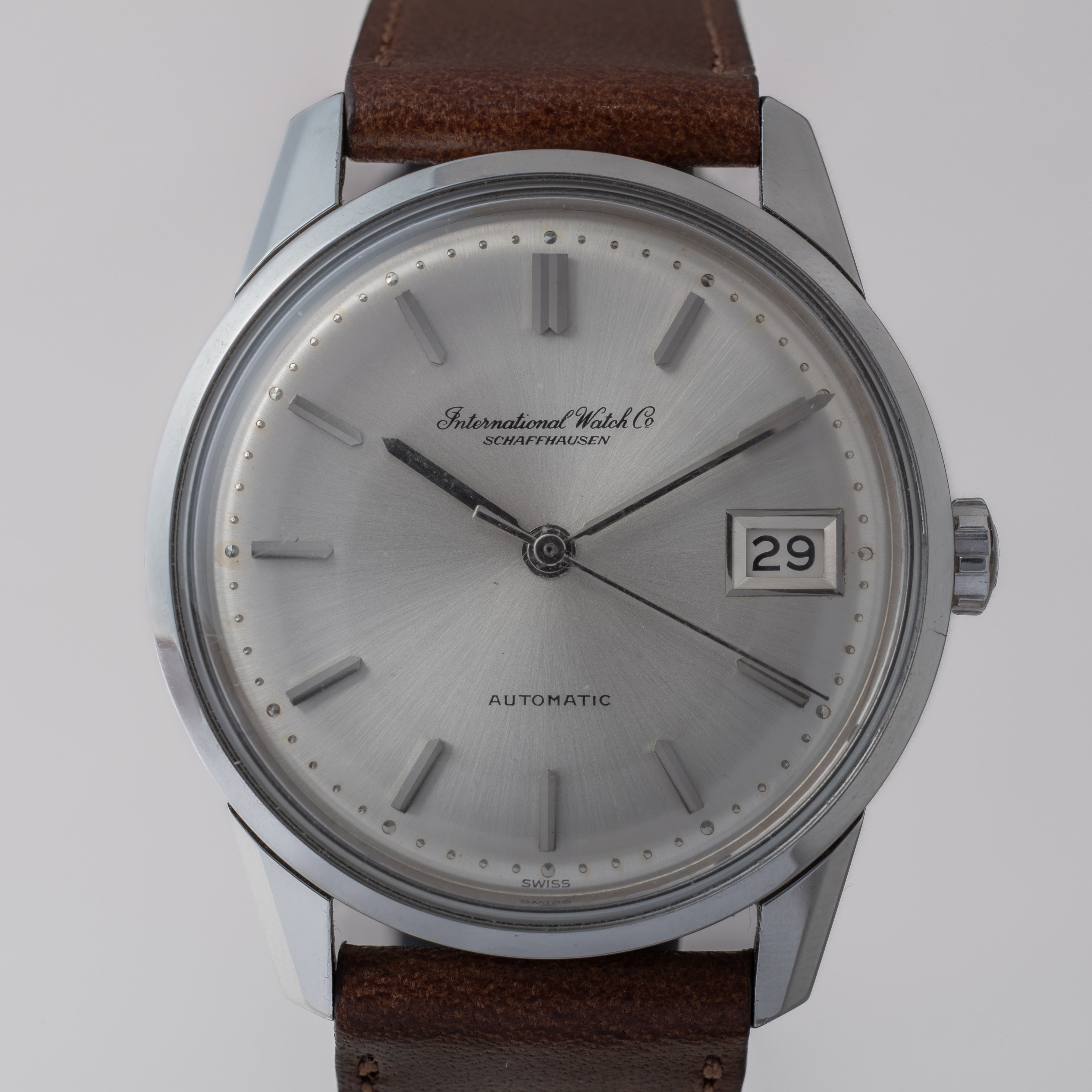 IWC ラウンドモデル 自動巻き Cal.8541 1966年製