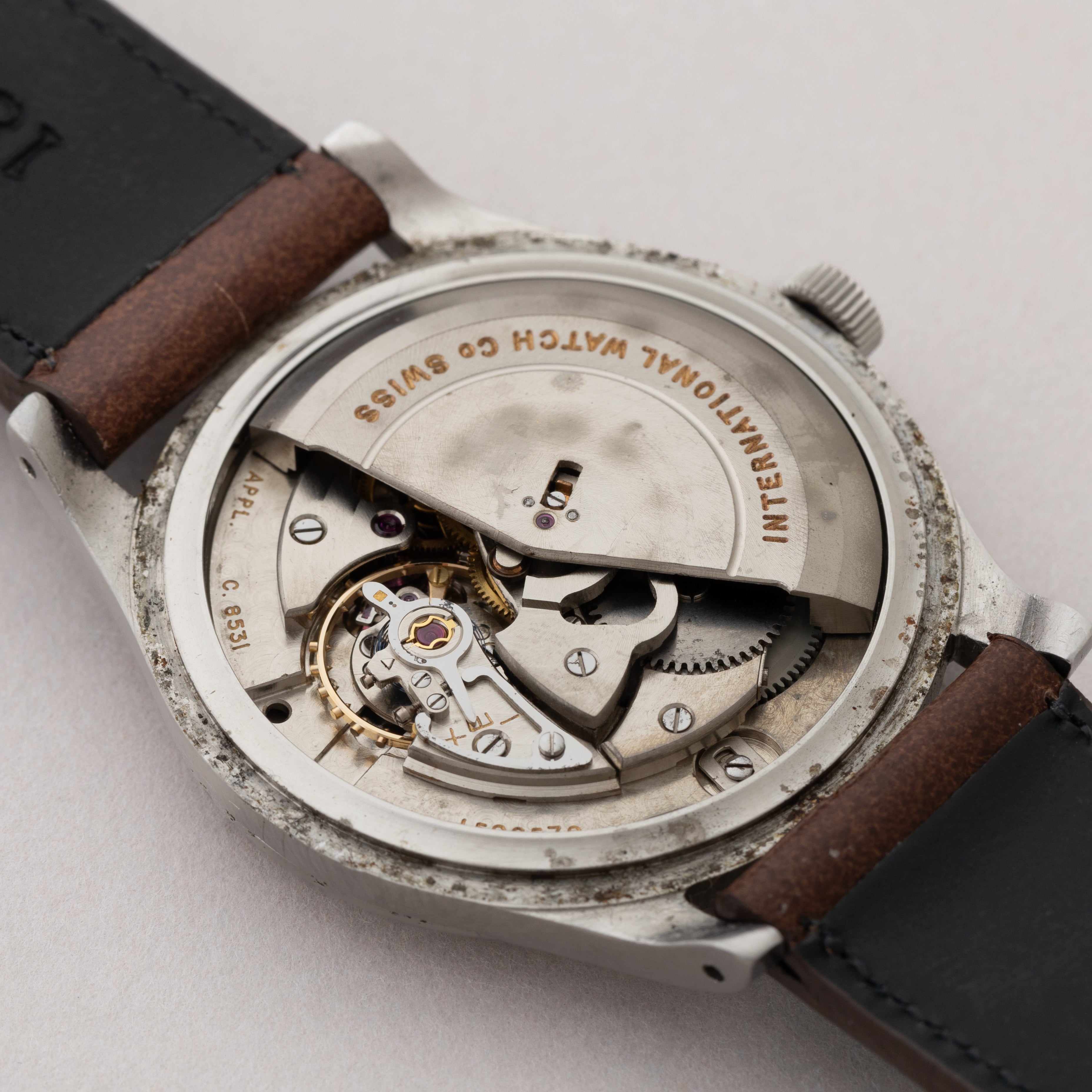 IWC ペラトン式オートマチック Cal.8531 1962年製 寄り目デイト ラウンドケース