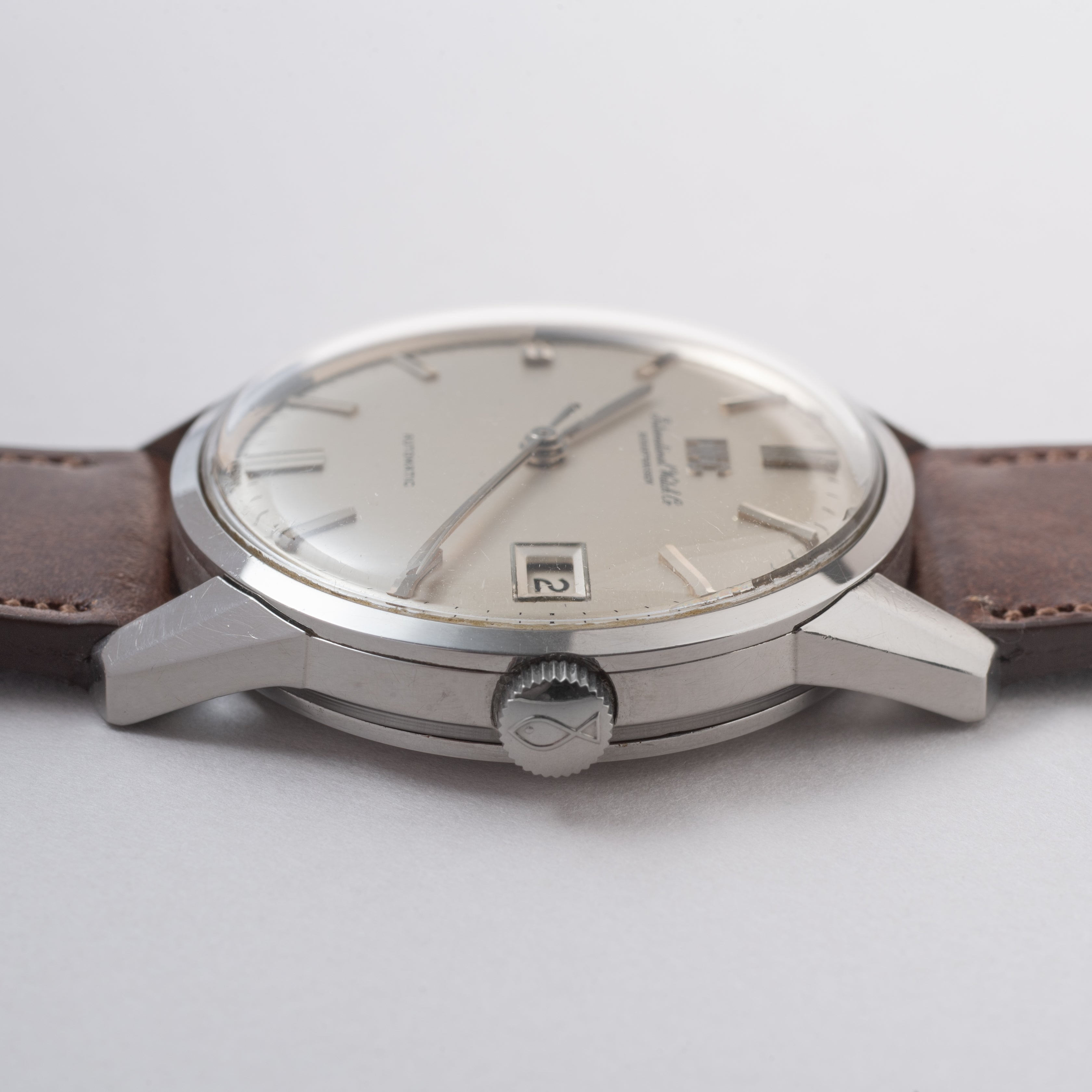 IWC ラウンドケース 1970年製/昭和45年製 Cal.8541B 自動巻き