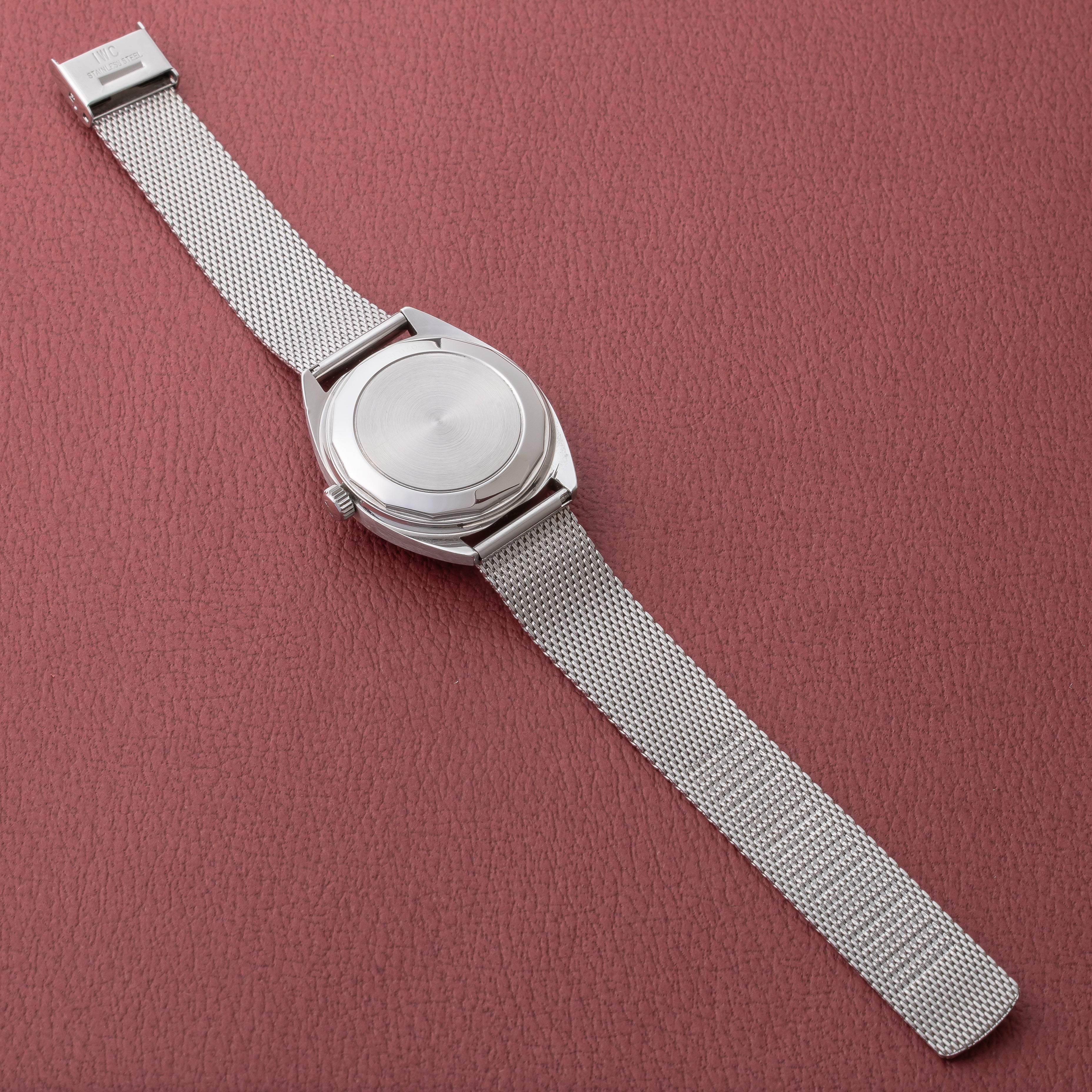 IWC ヨットクラブ1970年製(昭和45年製) Cal.8541B メッシュブレス付き