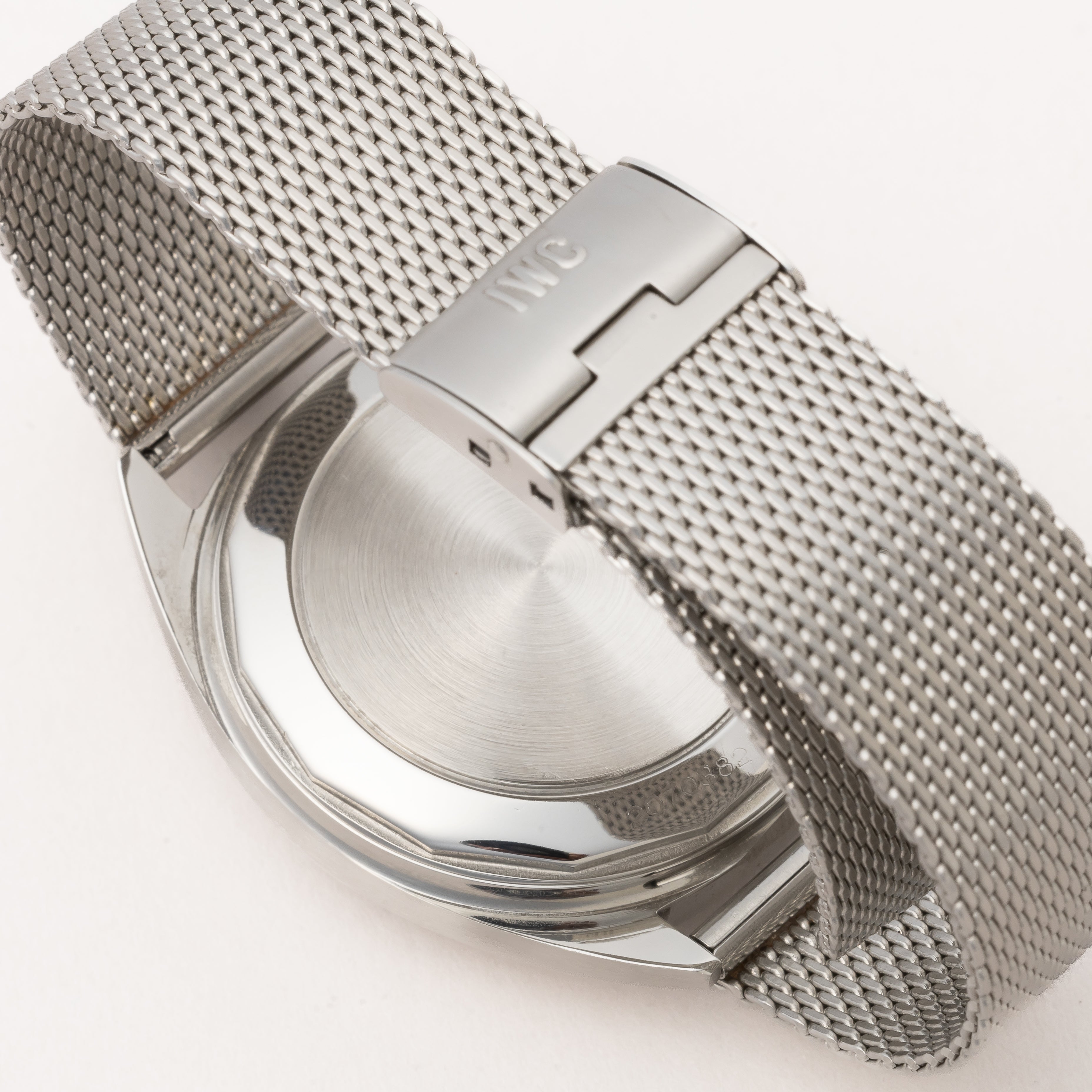 IWC ヨットクラブ1970年製(昭和45年製) Cal.8541B メッシュブレス付き