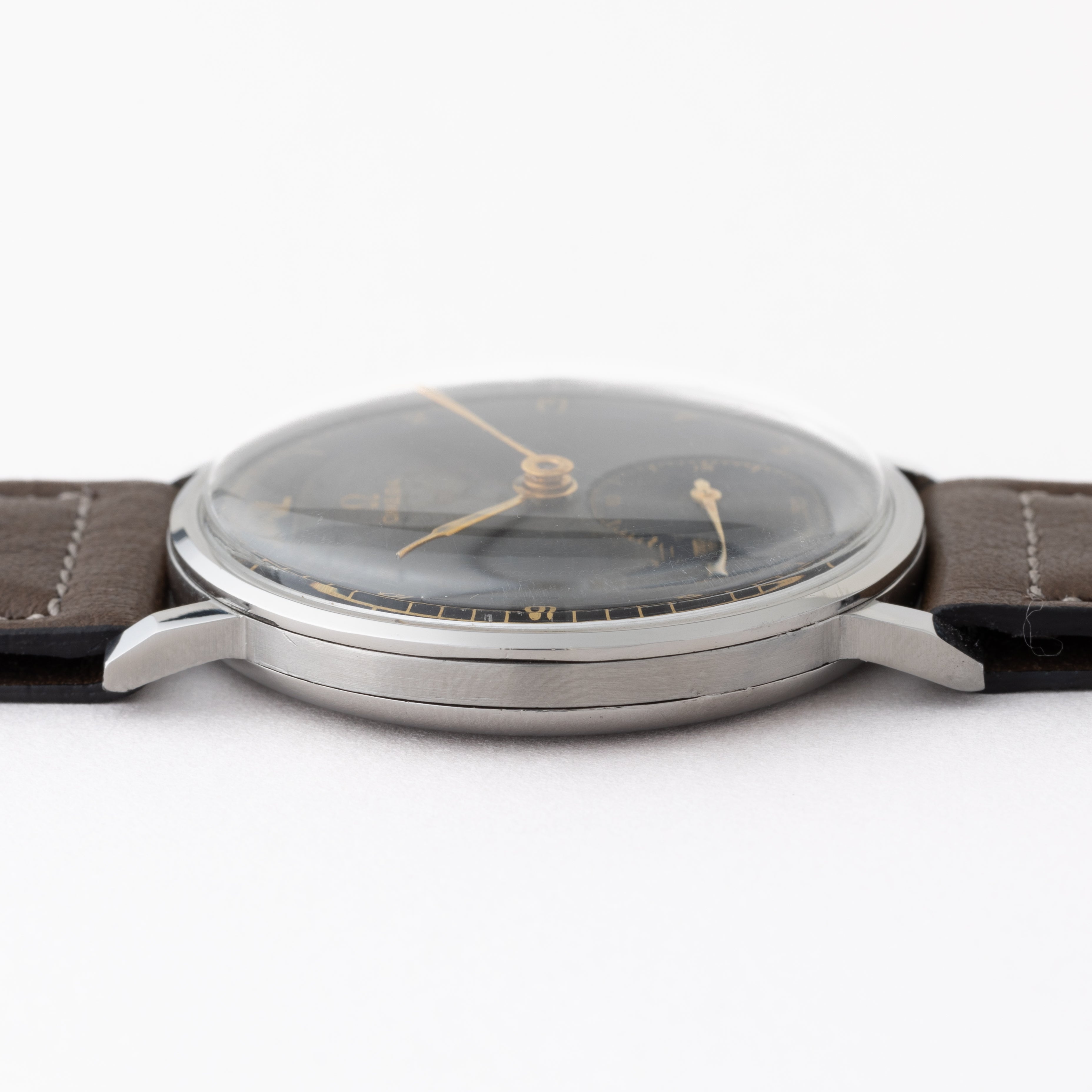 オメガ 30mmキャリバー 1939年製 ラージケース Cal.30 手巻き オリジナルツートンダイヤル