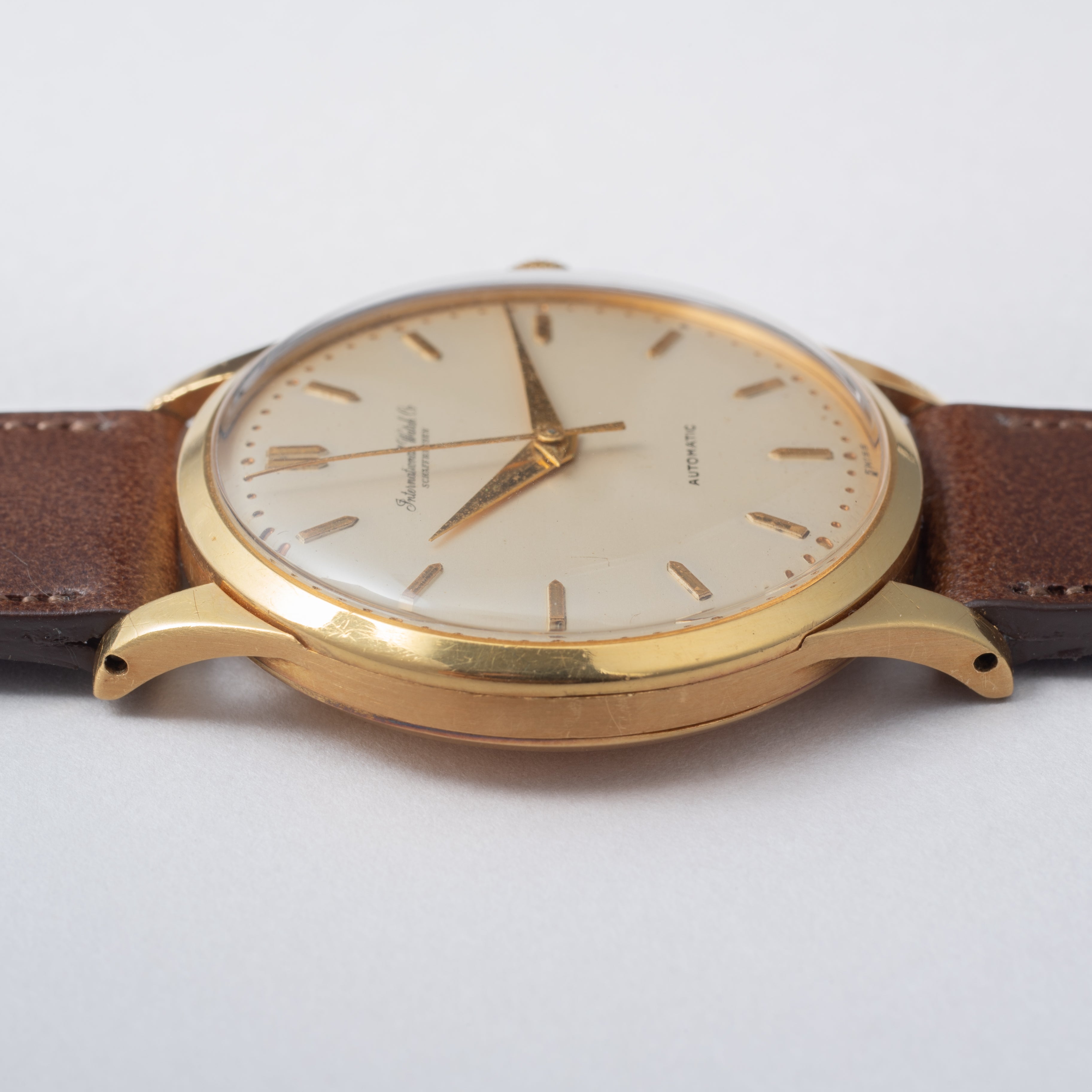 IWC 18金無垢ラウンドケース 1960年製/昭和35年製 ペラトン式自動巻Cal.853