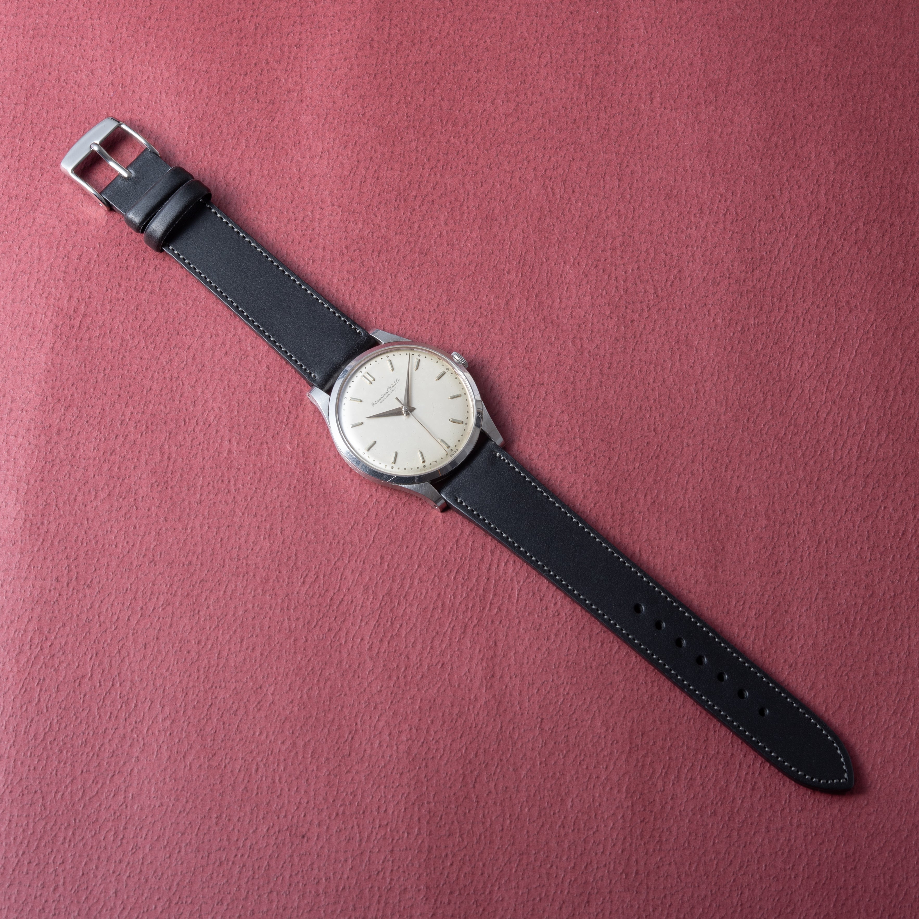 IWC ラウンドケース 1961年製 手巻き Cal.89 砲弾インデックス