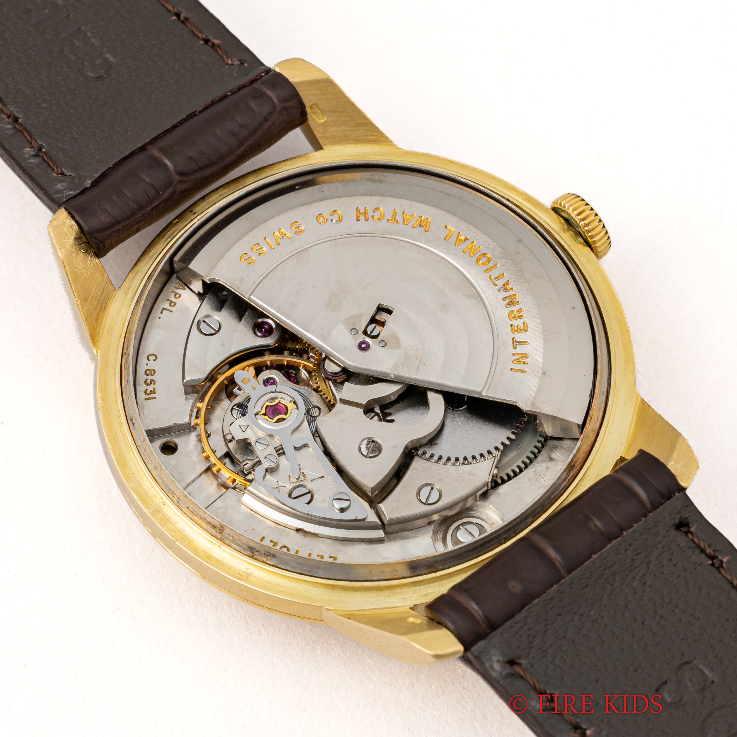 IWC ラウンドケース 自動巻き 18金無垢 Ref.R348 13A 1963年製 Cal.8531