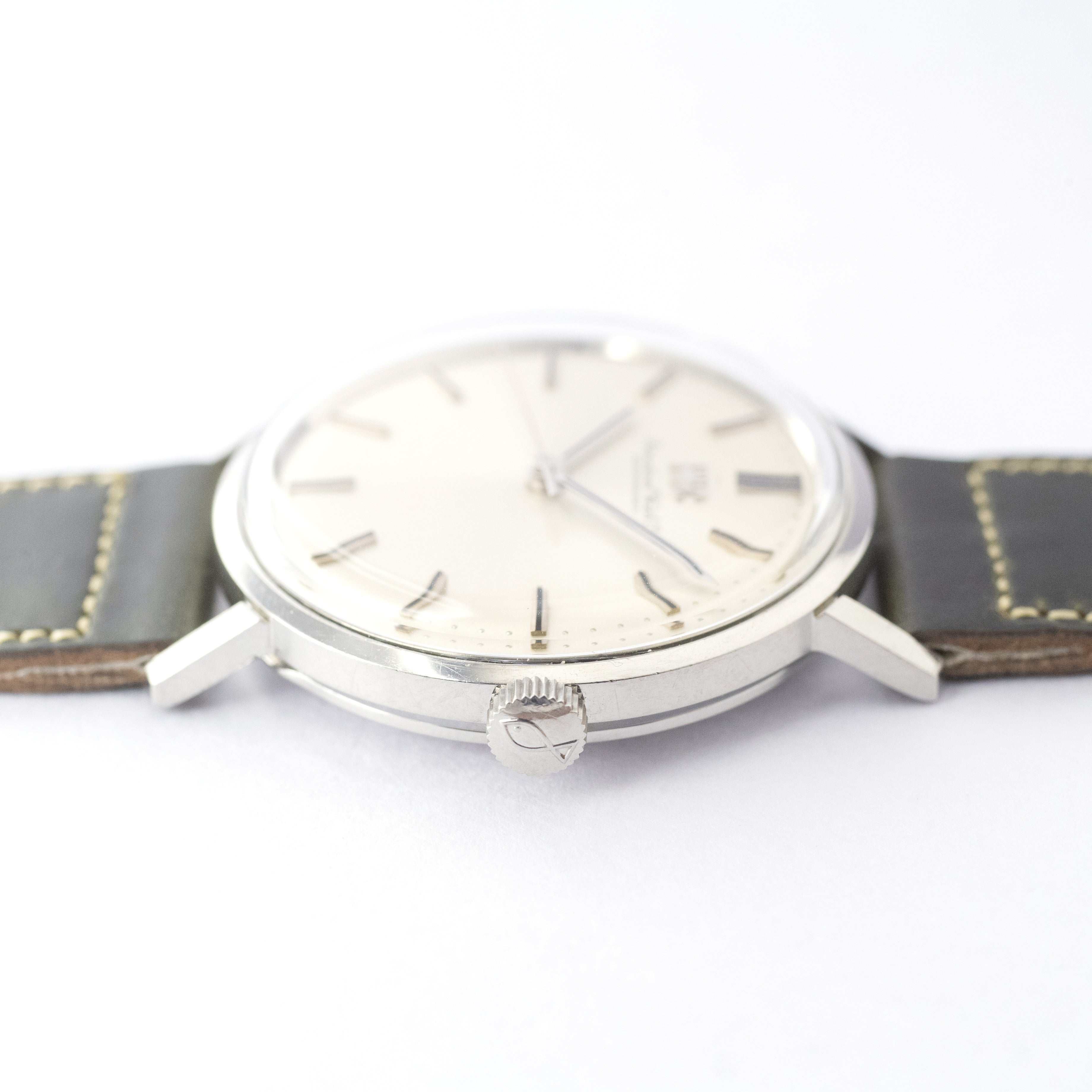 IWC ラウンド Cal.89 1973年製 手巻き