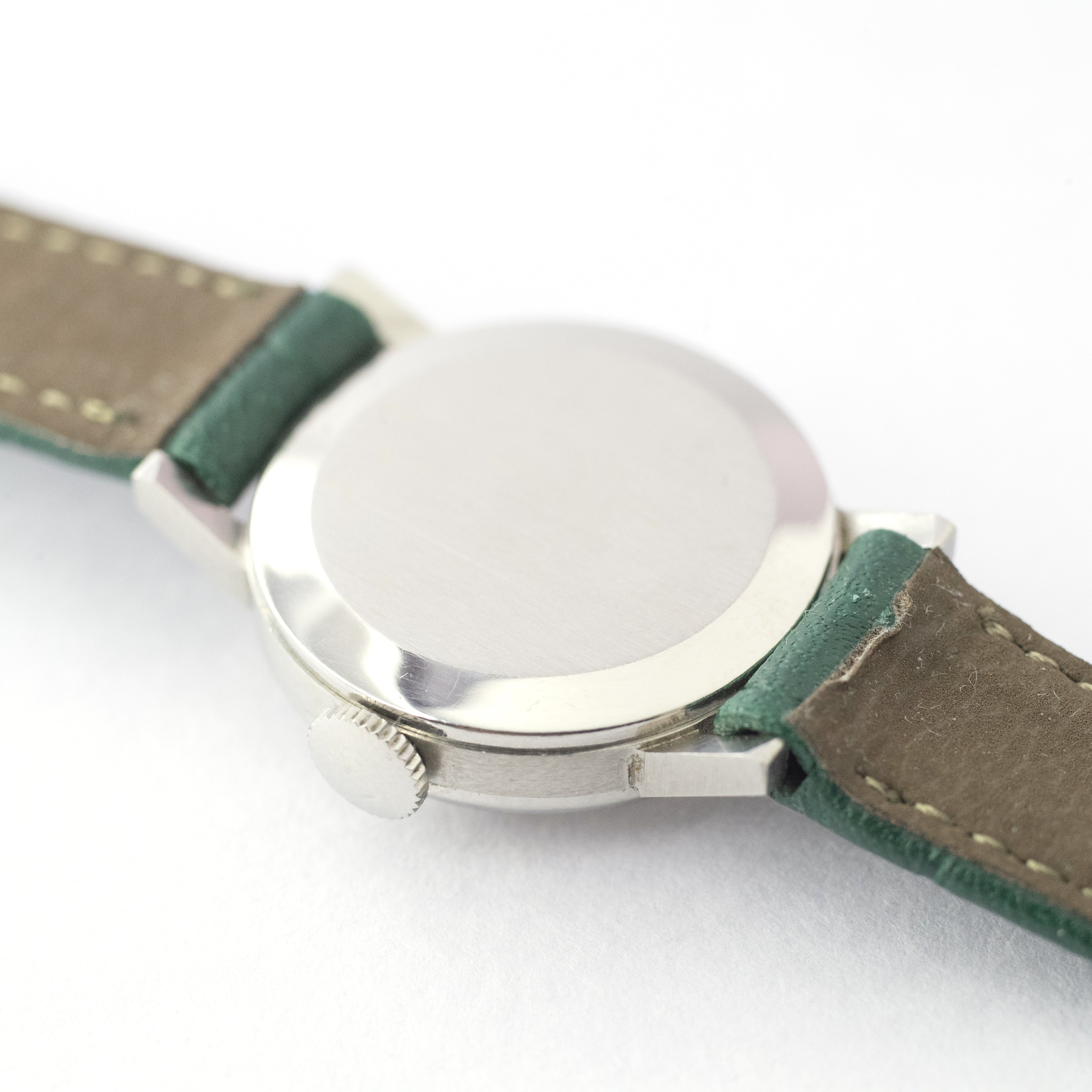 IWC レディース 1969年製 手巻き ラウンド