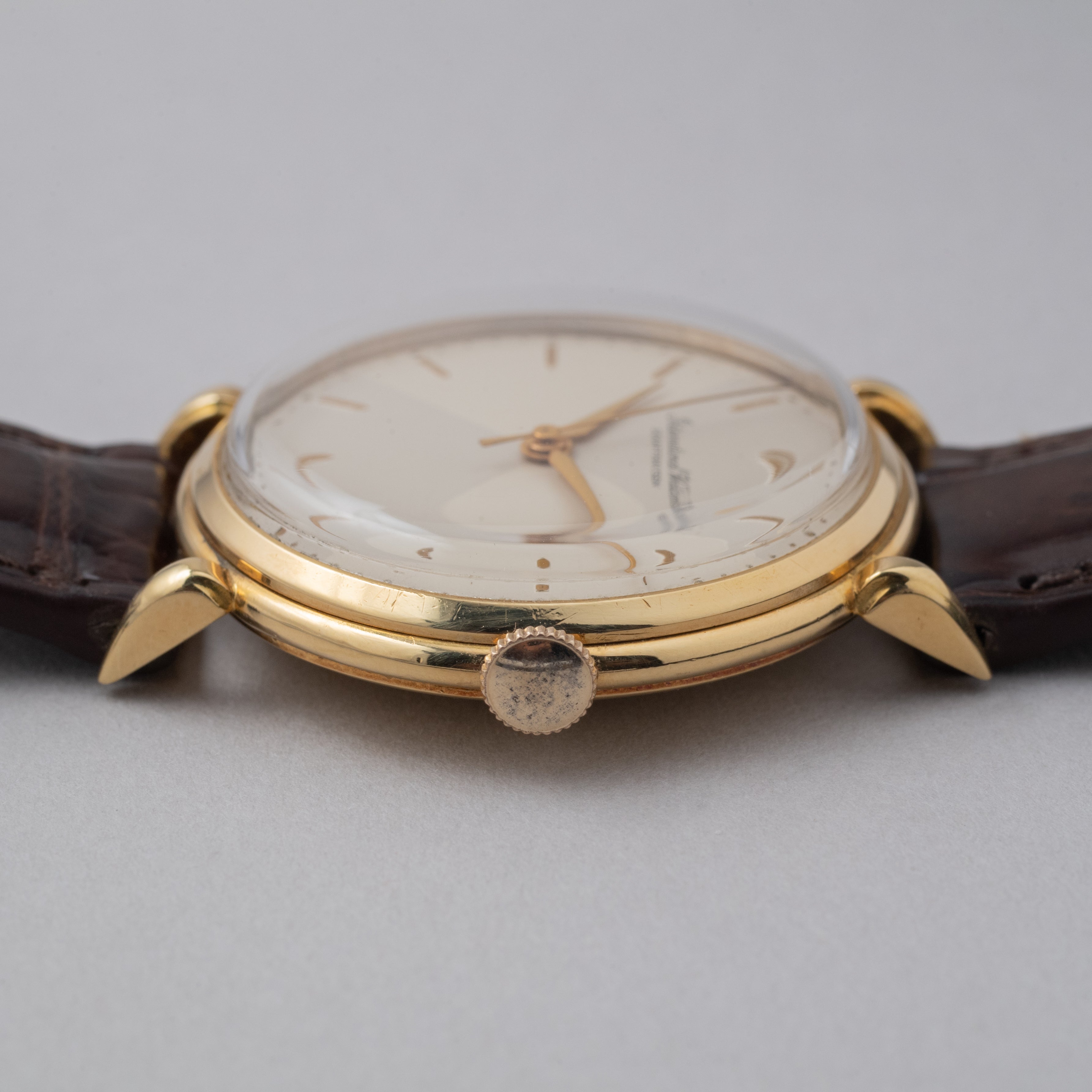 IWC 18金無垢 1952年製 ラウンドケース Cal.89 手巻き