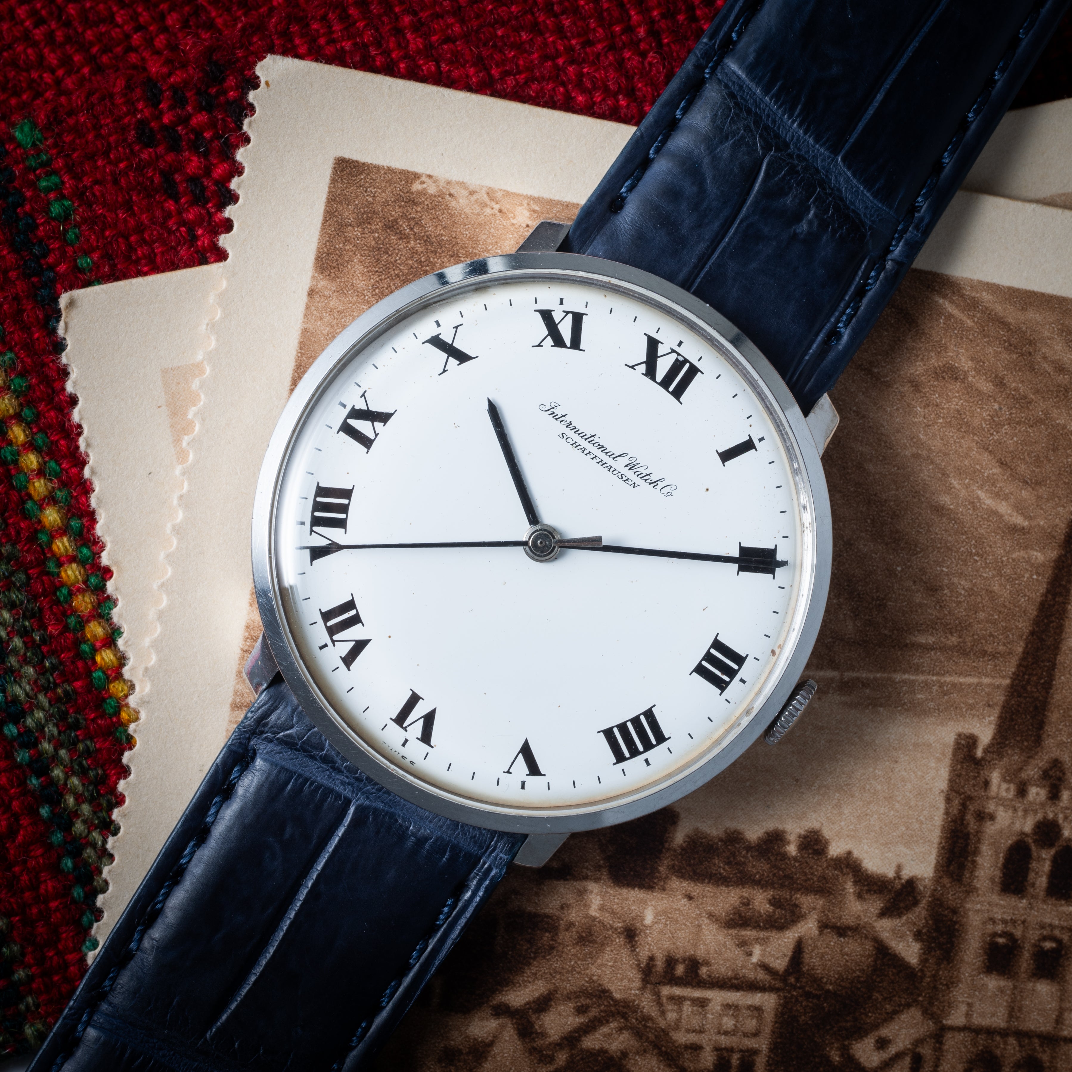 IWC ラウンドケース 1969年製 手巻き Cal.402 ホワイトローマンダイヤル