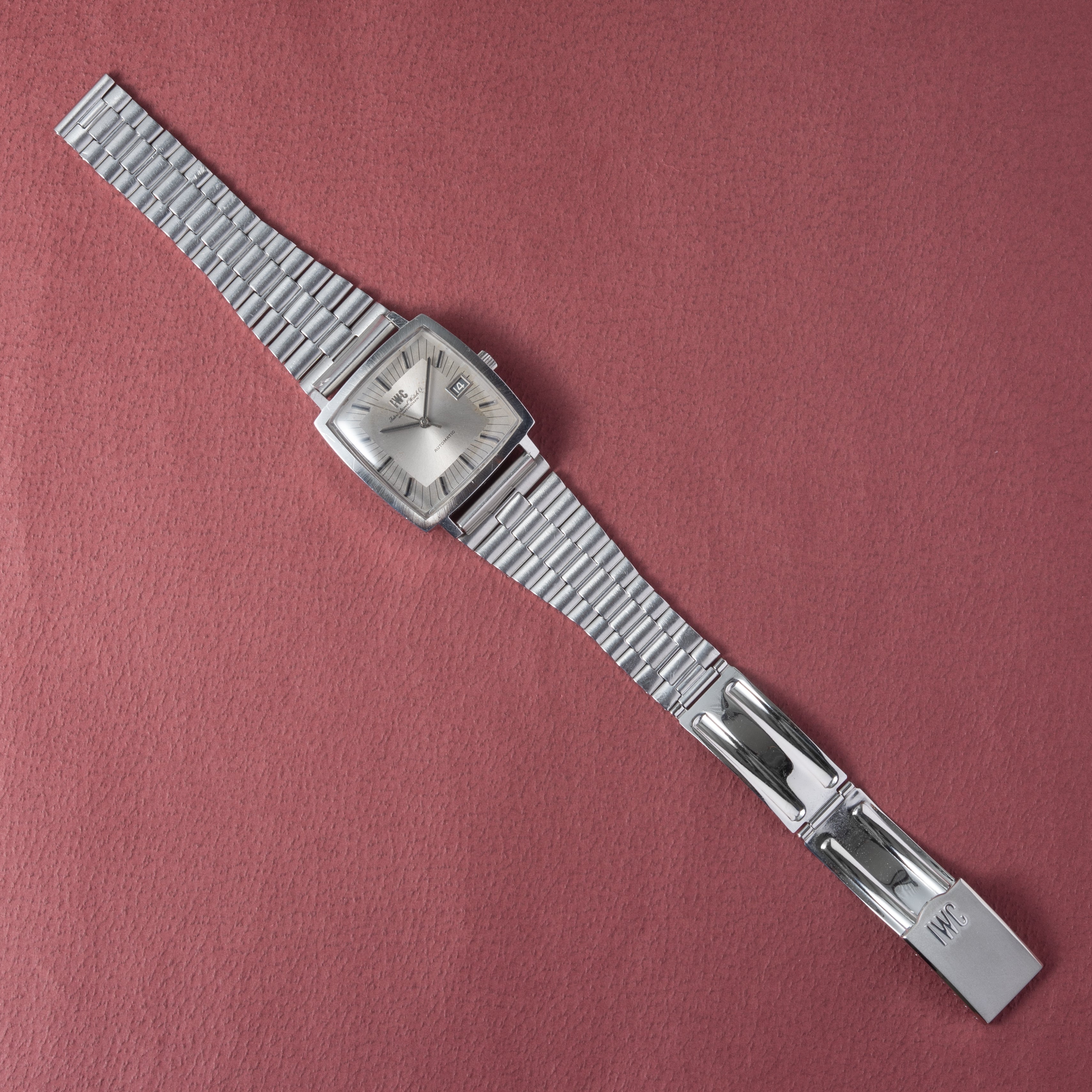 IWC スクエアオートマチック 1970年製（昭和45年製）Cal.8541B 純正ブレス付き