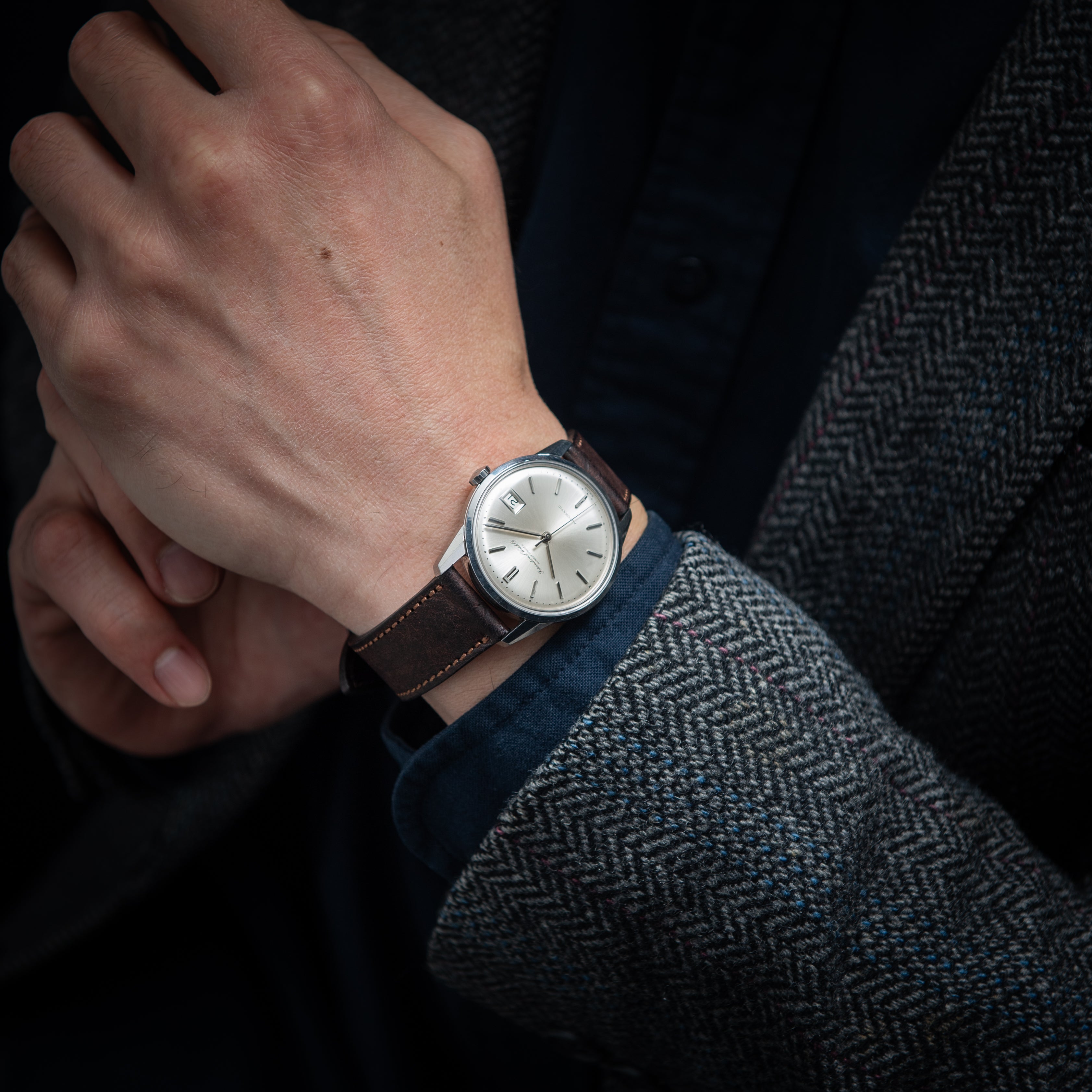 IWC 1967年製 ラウンドモデル ペラトン式自動巻き Cal.8541 筆記体ロゴ