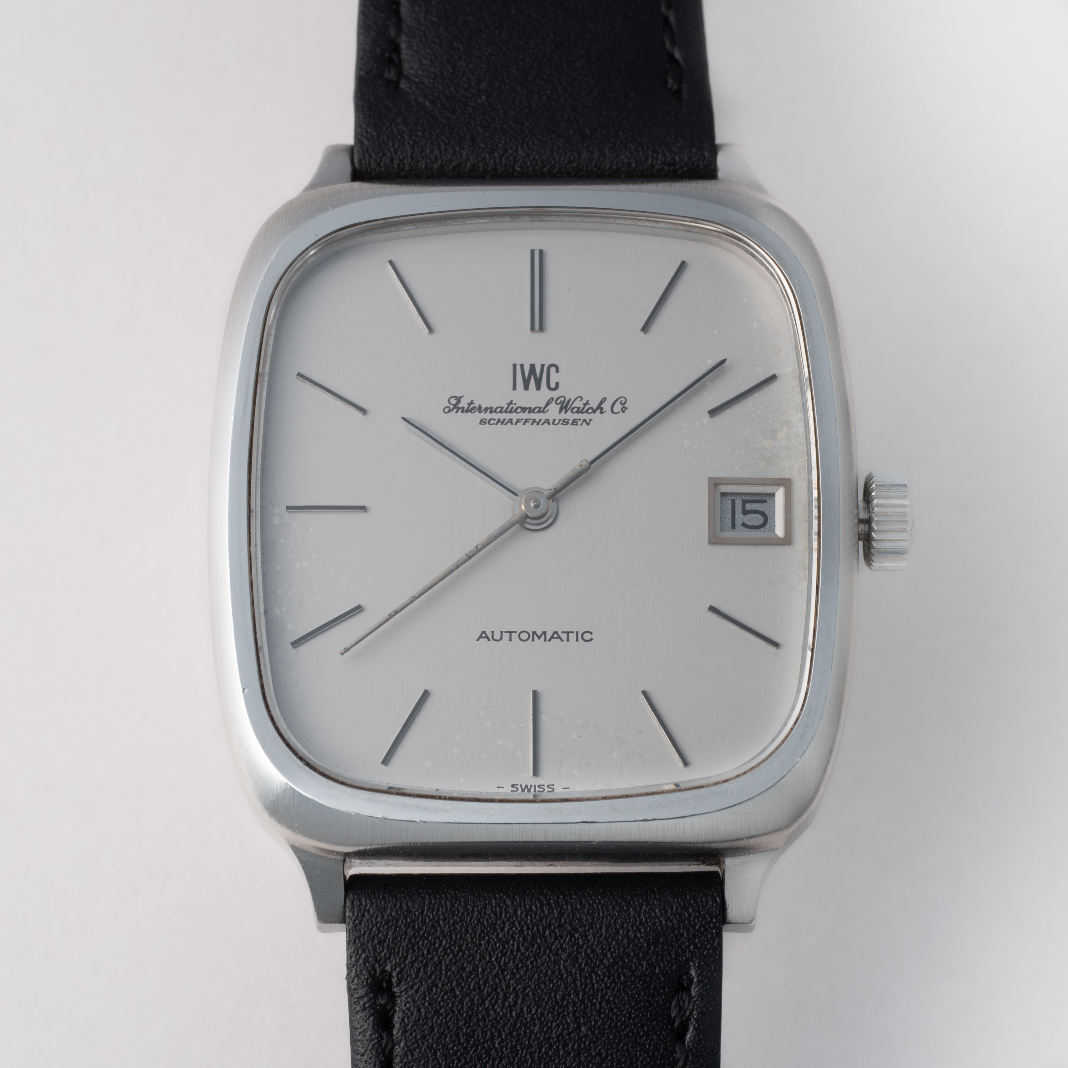 IWC	スクエアケース デイト 1978年製 ジャガールクルトムーブ 自動巻き Cal.3254