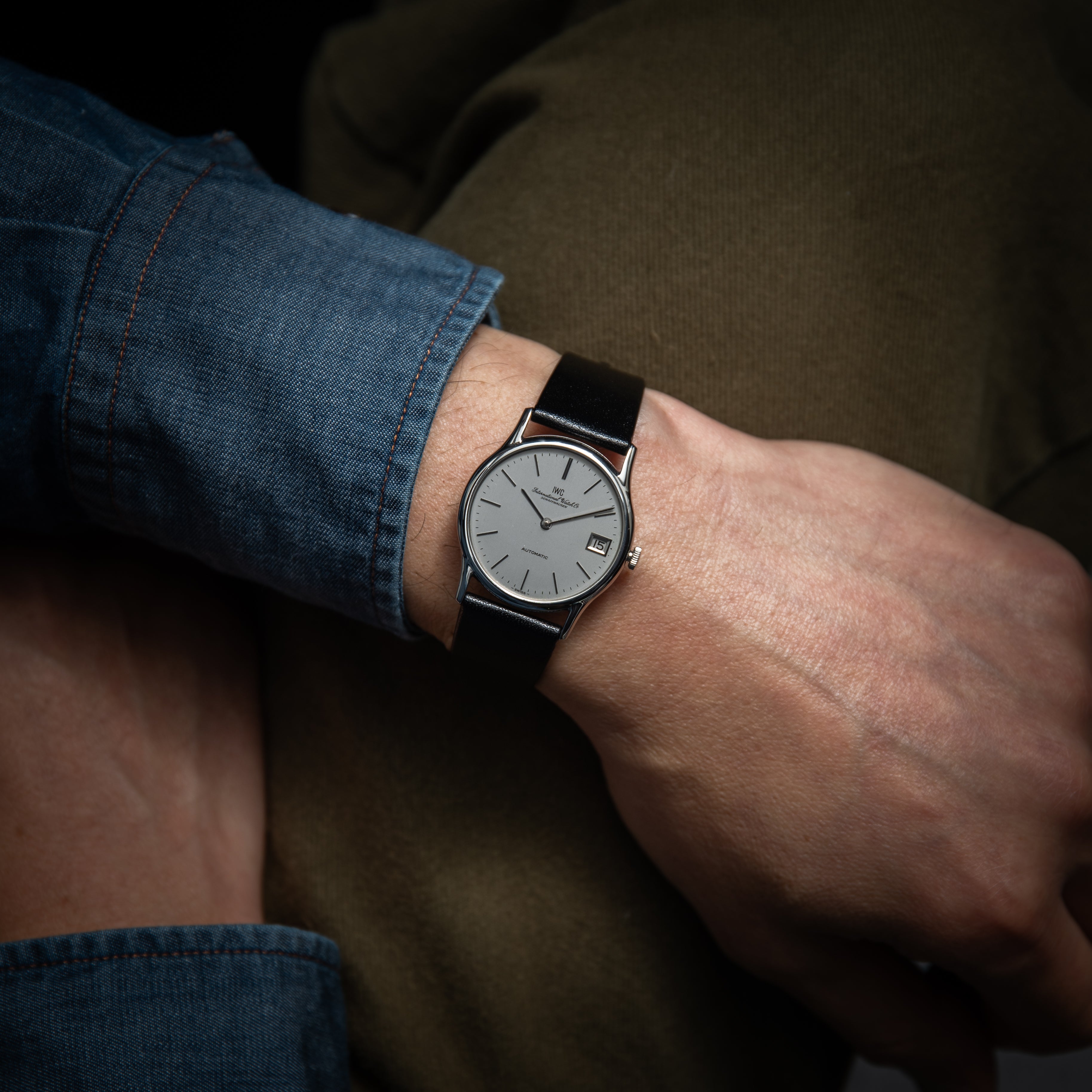 IWC	 ラウンドケース デイト 1979年製 ジャガールクルトムーブ 自動巻き Cal.3252