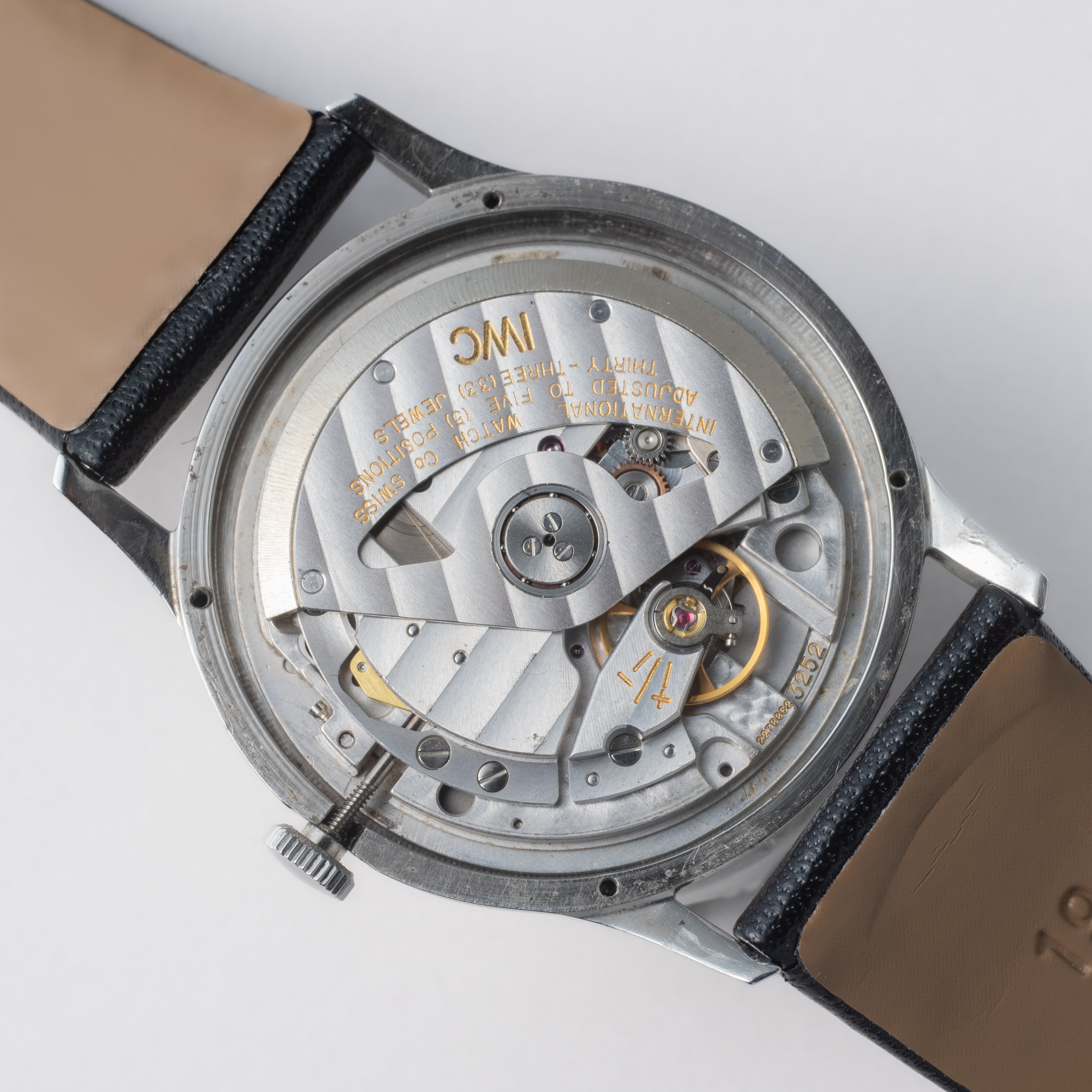 IWC	 ラウンドケース デイト 1979年製 ジャガールクルトムーブ 自動巻き Cal.3252