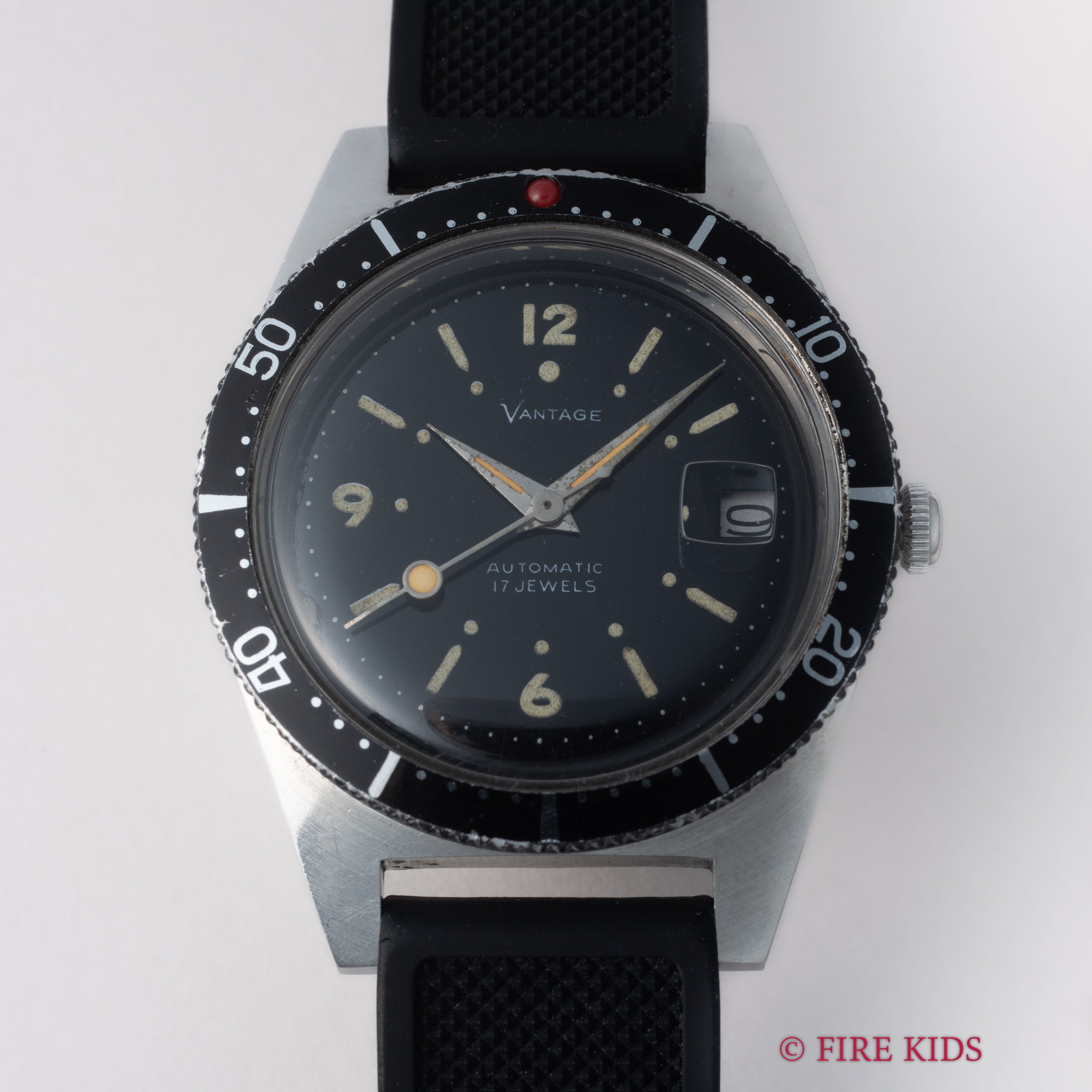 VANTAGE スキンダイバー セイコームーブ 1970年代製 回転ベゼル