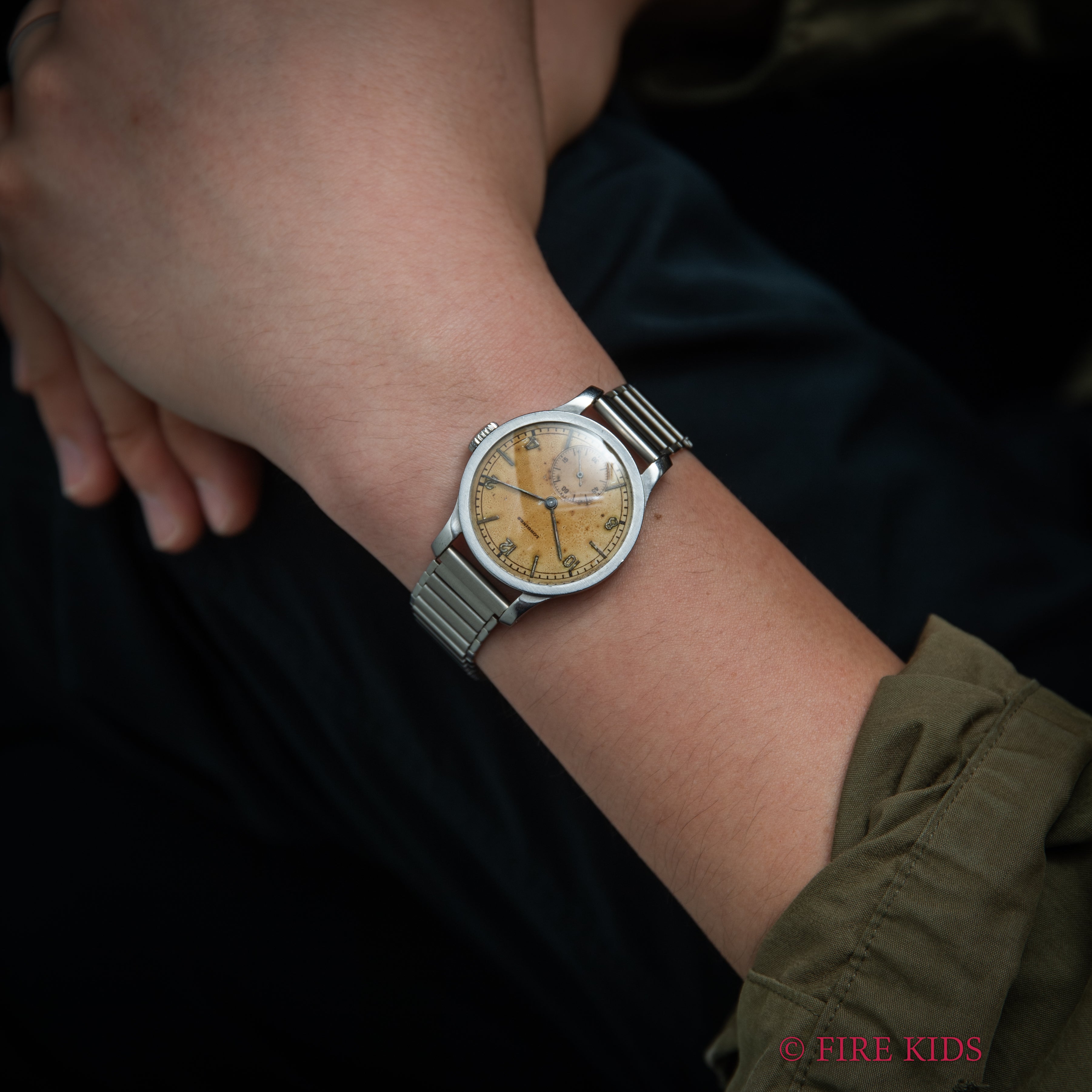 ロンジン カラトラバケース 1940年代製 手巻 Cal.12.68Z フラットベゼル 社外バンブーブレス