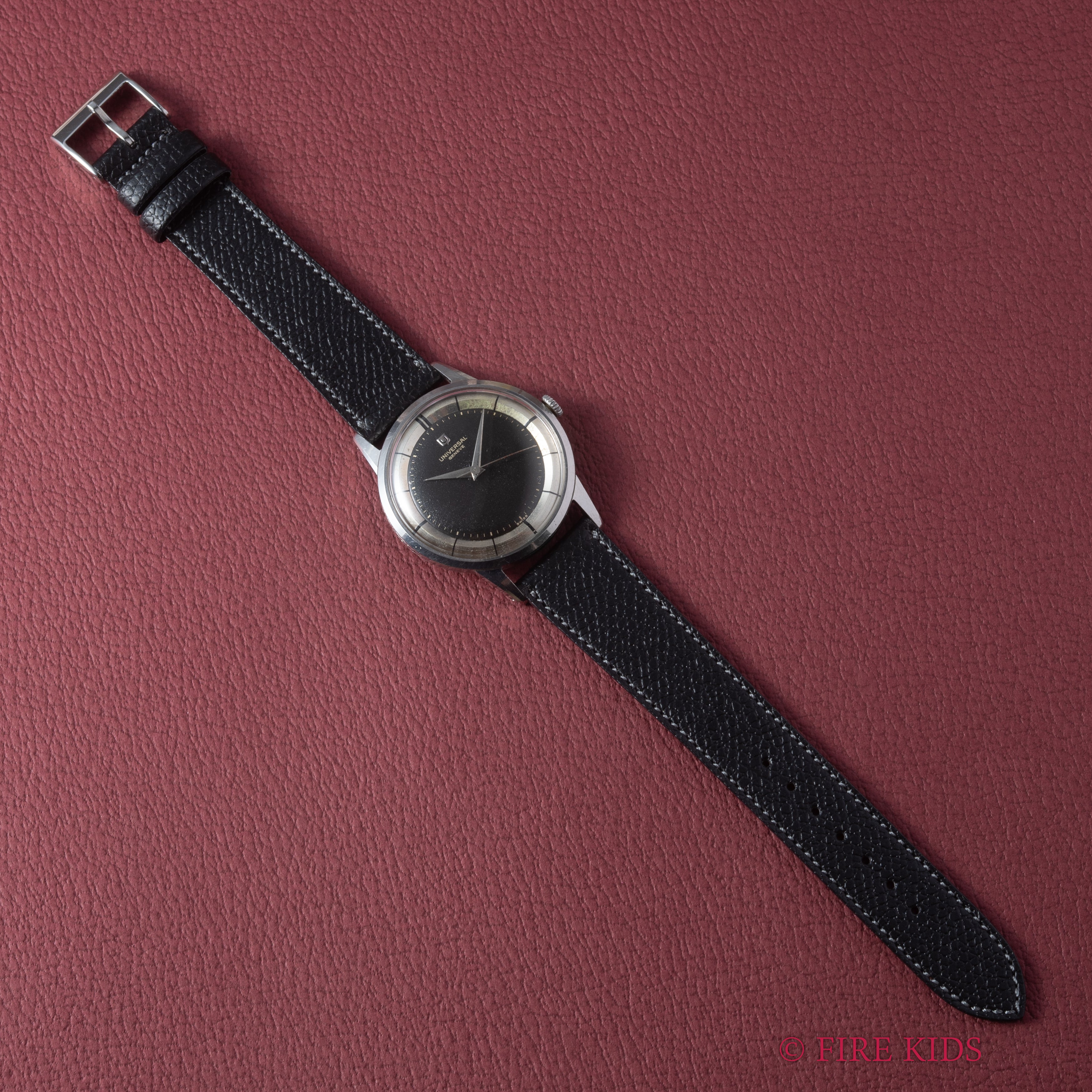 ユニバーサル・ジュネーブ タキシードダイヤル 1950年代製 手巻 Cal.332