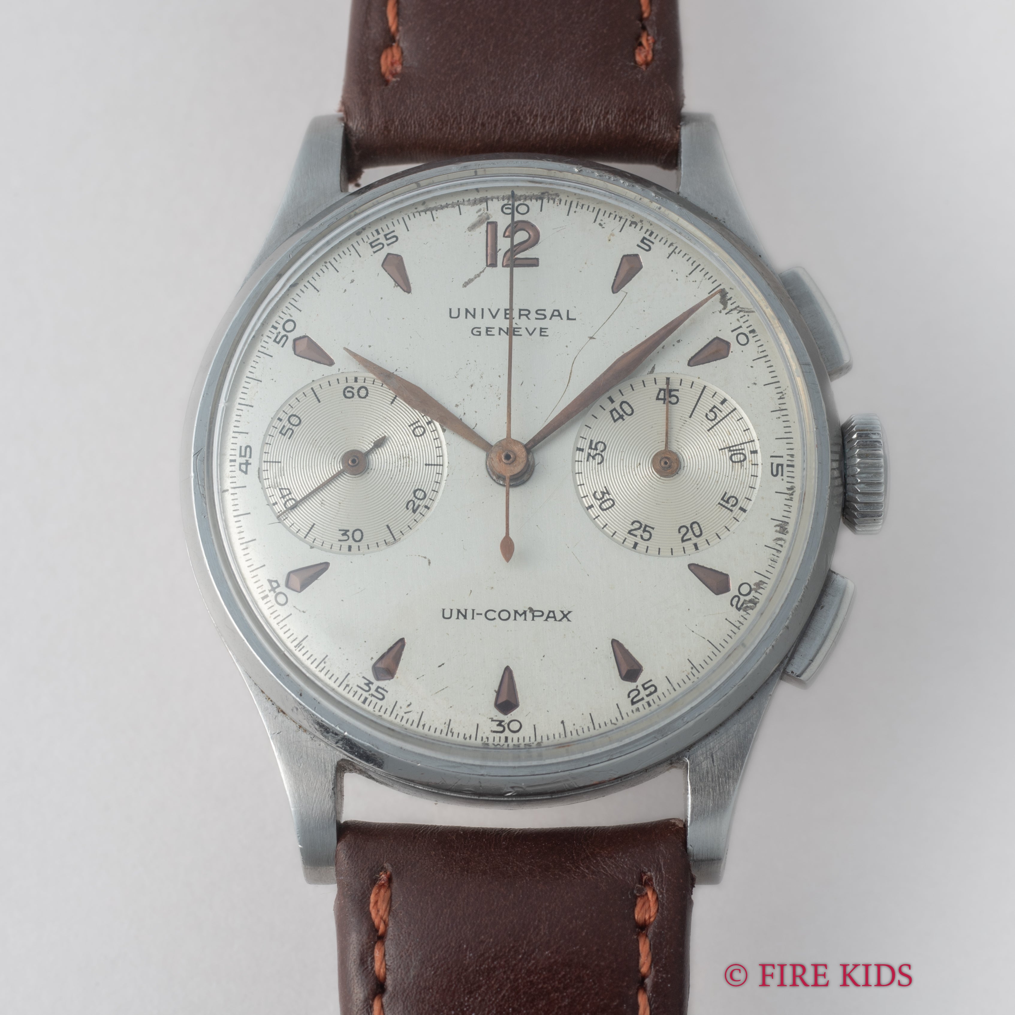 ユニバーサル・ジュネーブ ユニコンパックス 1940年代製 手巻 Cal.285 彫インデックス