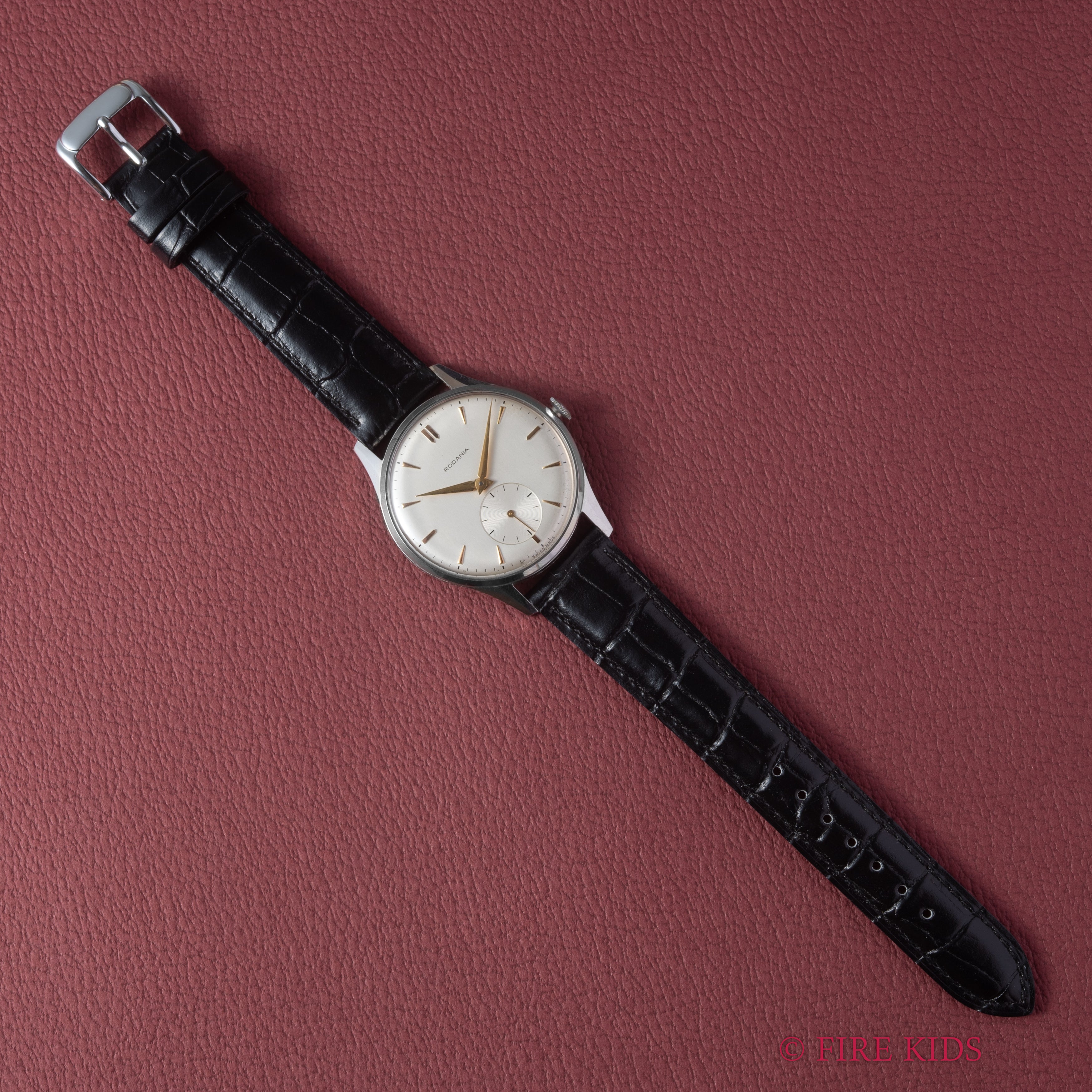 ロダニア ラウンドモデル 1960年代製 スモールセコンド 手巻き Cal.1130