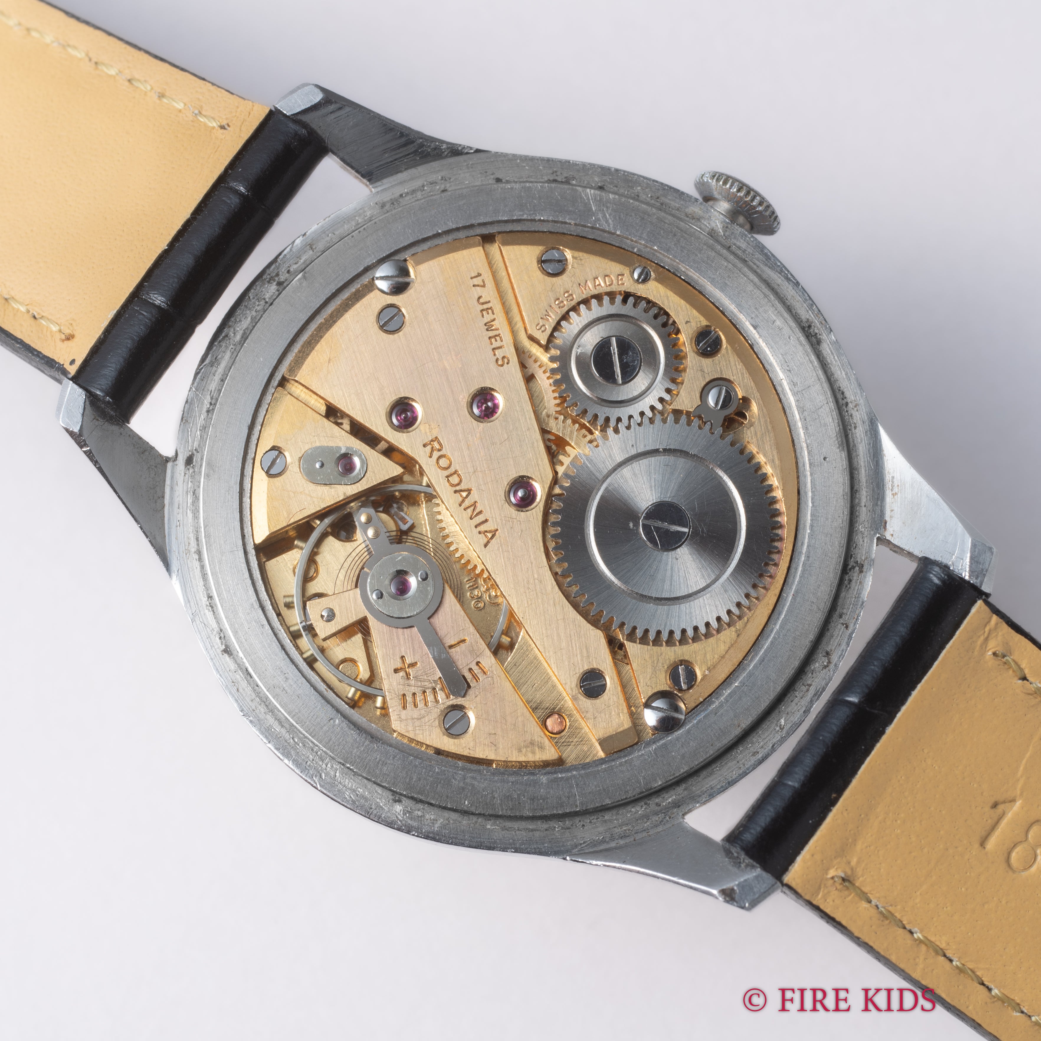 ロダニア ラウンドモデル 1960年代製 スモールセコンド 手巻き Cal.1130