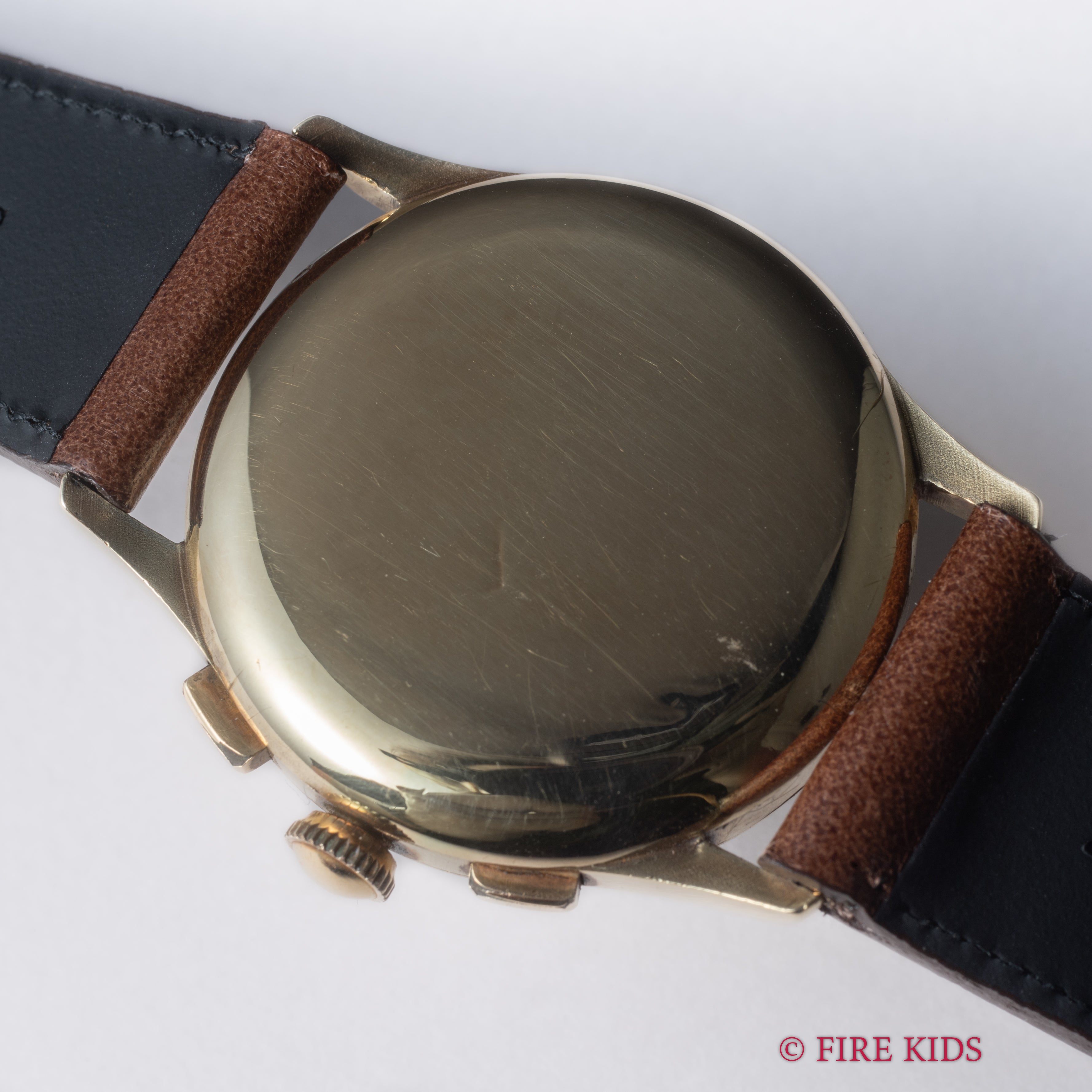 ユニバーサル・ジュネーブ 14金無垢ユニコンパックス 1940年代製 手巻 Cal.285 2レジスタークロノグラフ