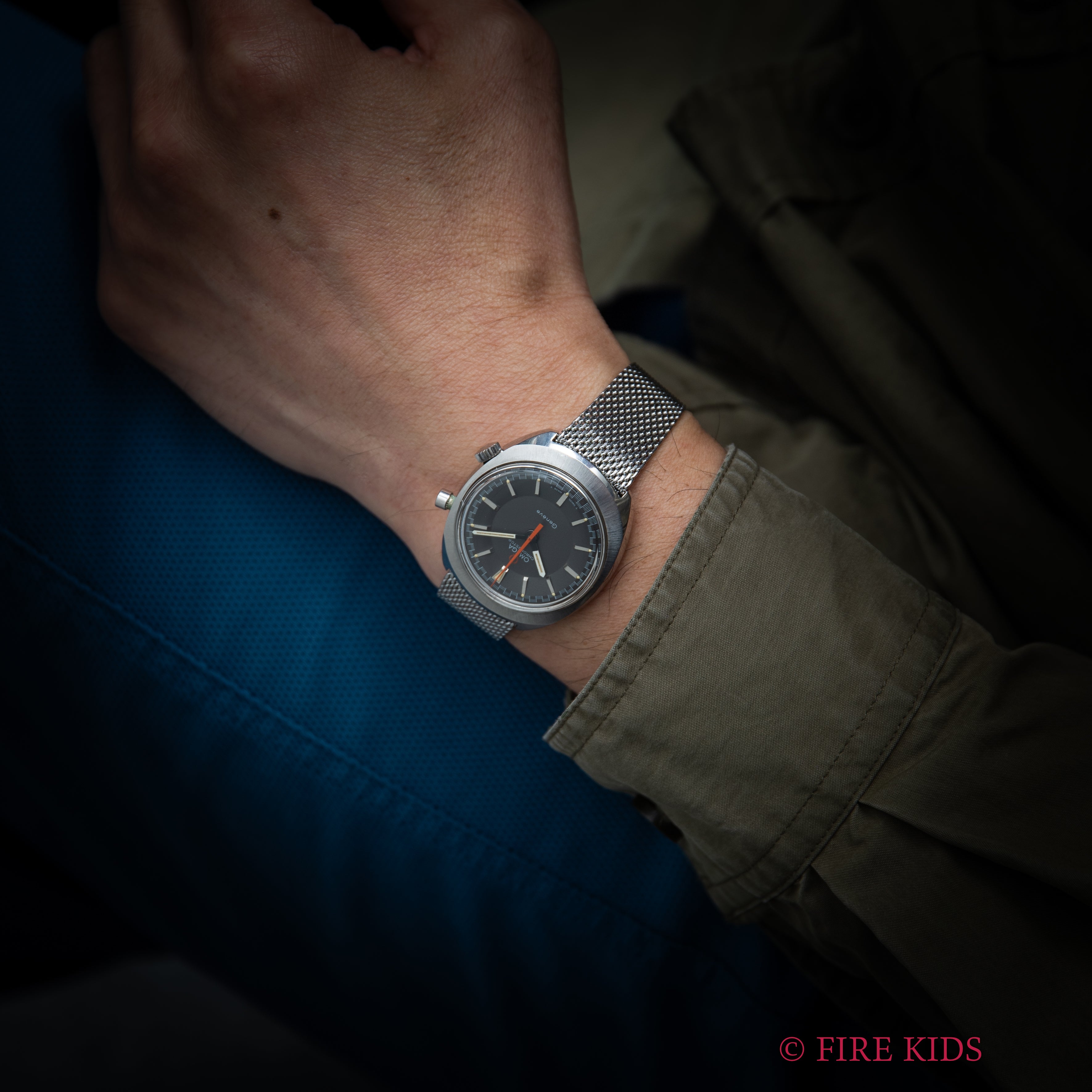 オメガ クロノストップ 1968年製 Ref.145.009 手巻 Cal.865 純正メッシュブレス