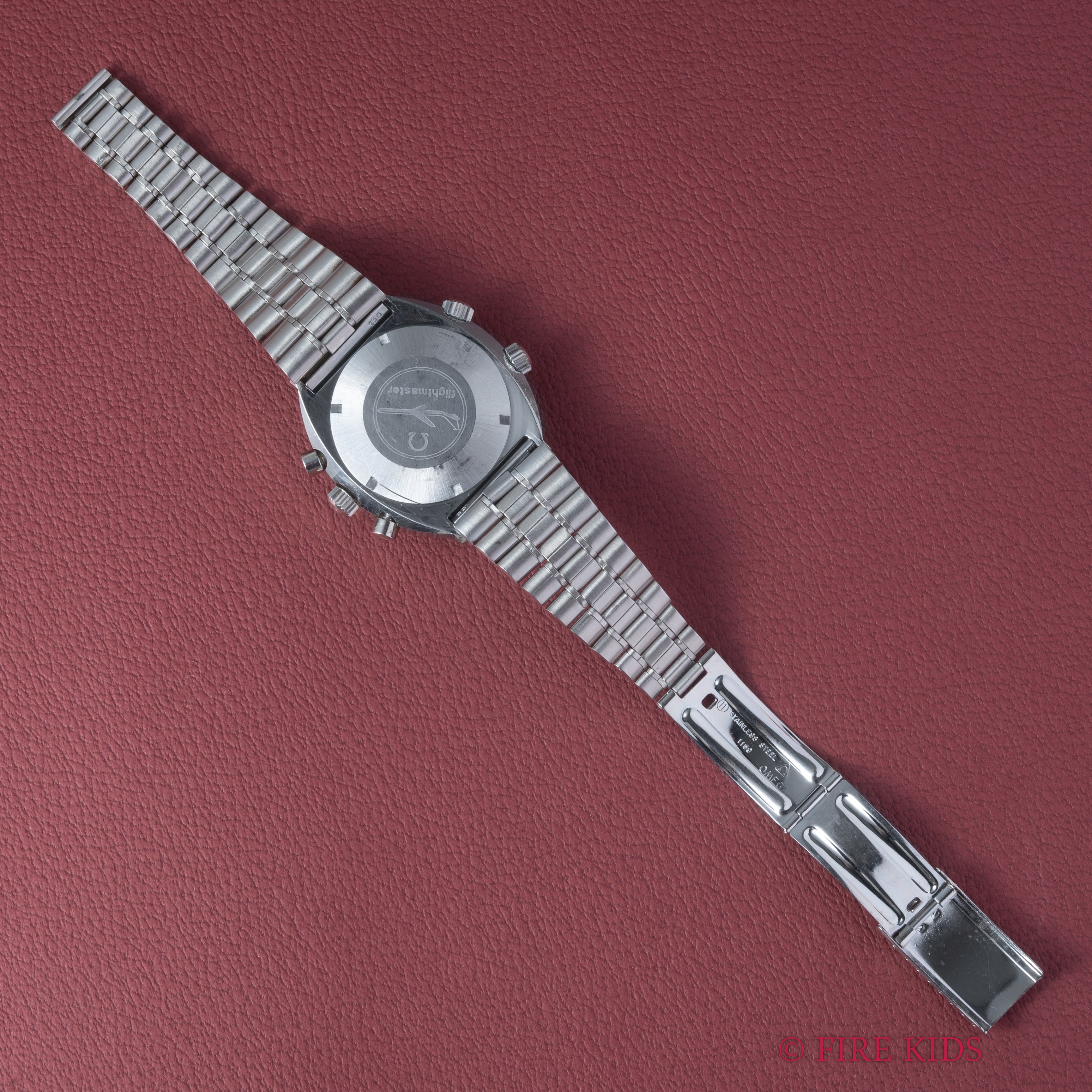 オメガ フライトマスター 後期型 1972年製 Ref.145.026 手巻クロノグラフ Cal.911 オレンジ針 純正ブレス