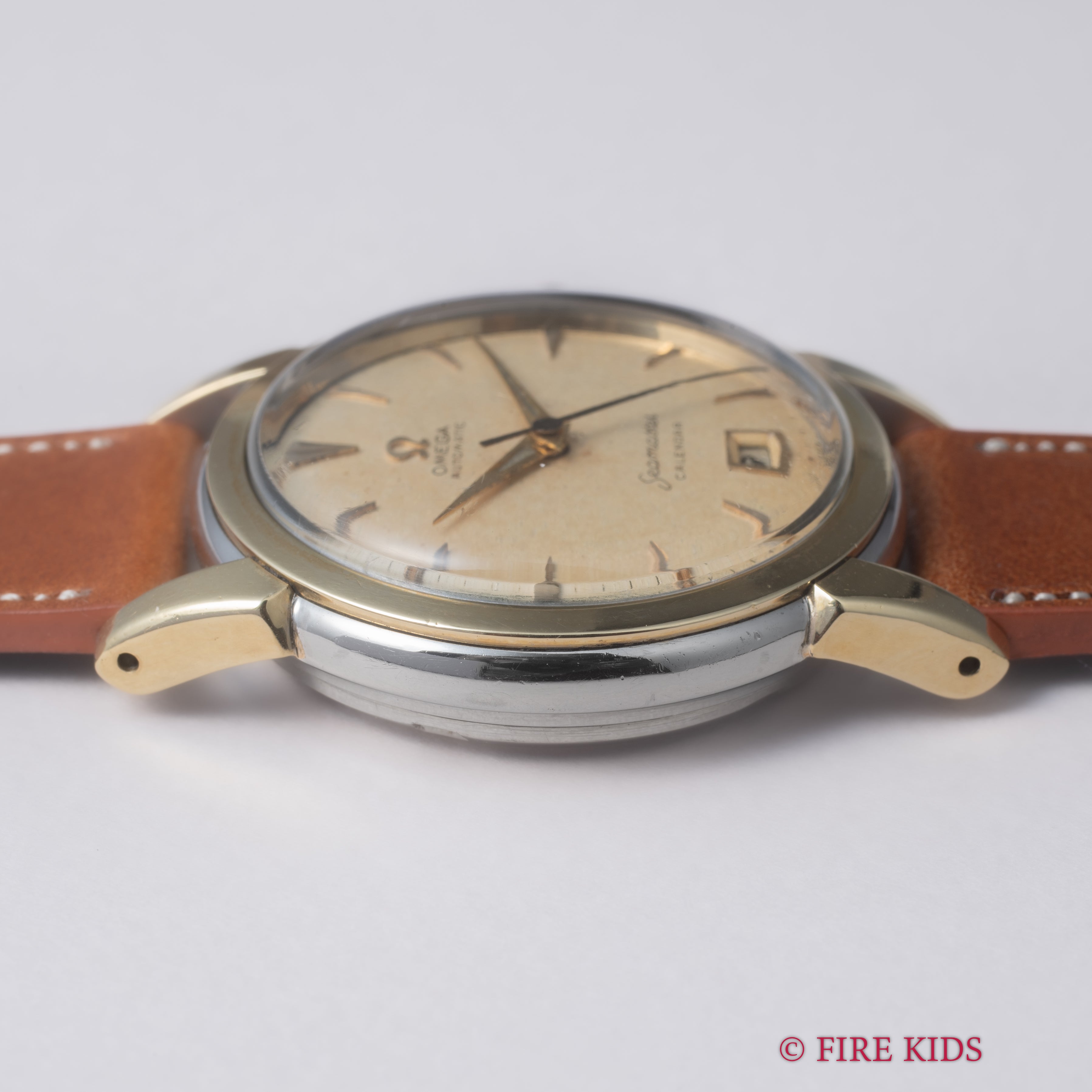 オメガ シーマスター カレンダー ハーフローター トップゴールド 1950年製 Ref.2627-21SC アイボリーダイヤル