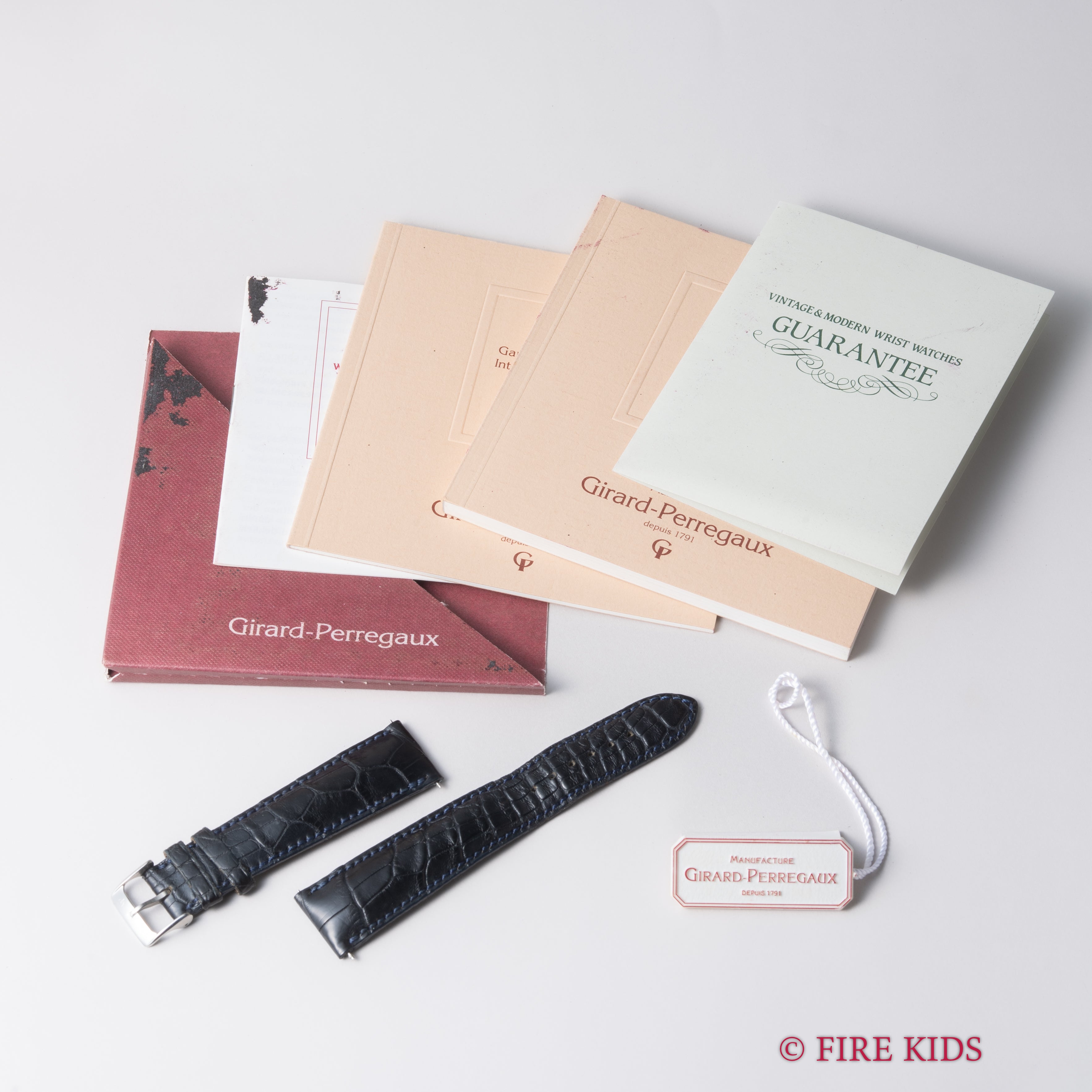 ジラール・ペルゴー リシュビル 1990年代製 Ref.2710 ブルーローマンダイヤル 手巻クロノグラフ 箱ギャラ、革ベルト尾錠付