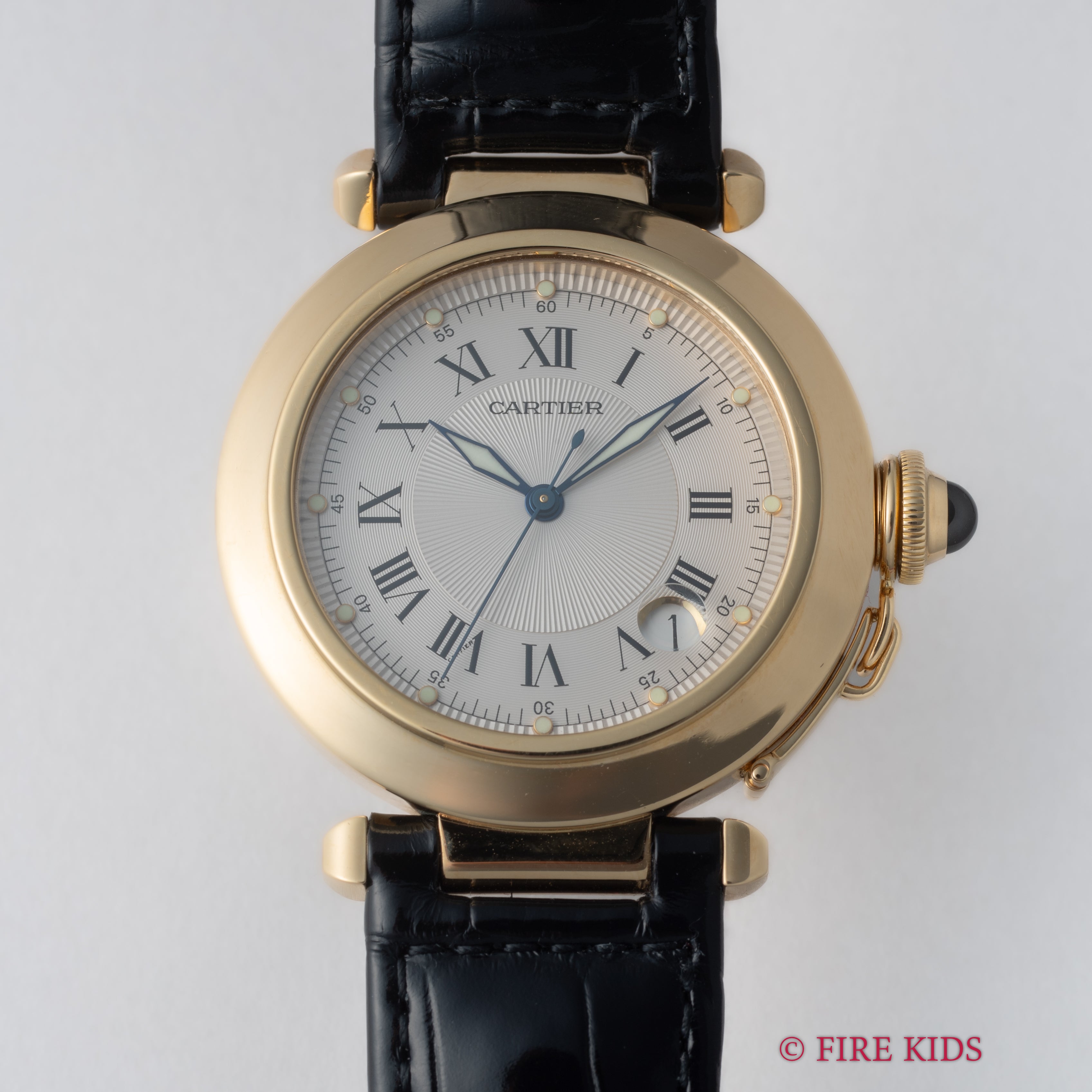 カルティエ 18金無垢パシャ 1990年代製 自動巻き ホワイトローマンダイヤル 純正18金無垢Dバックル付