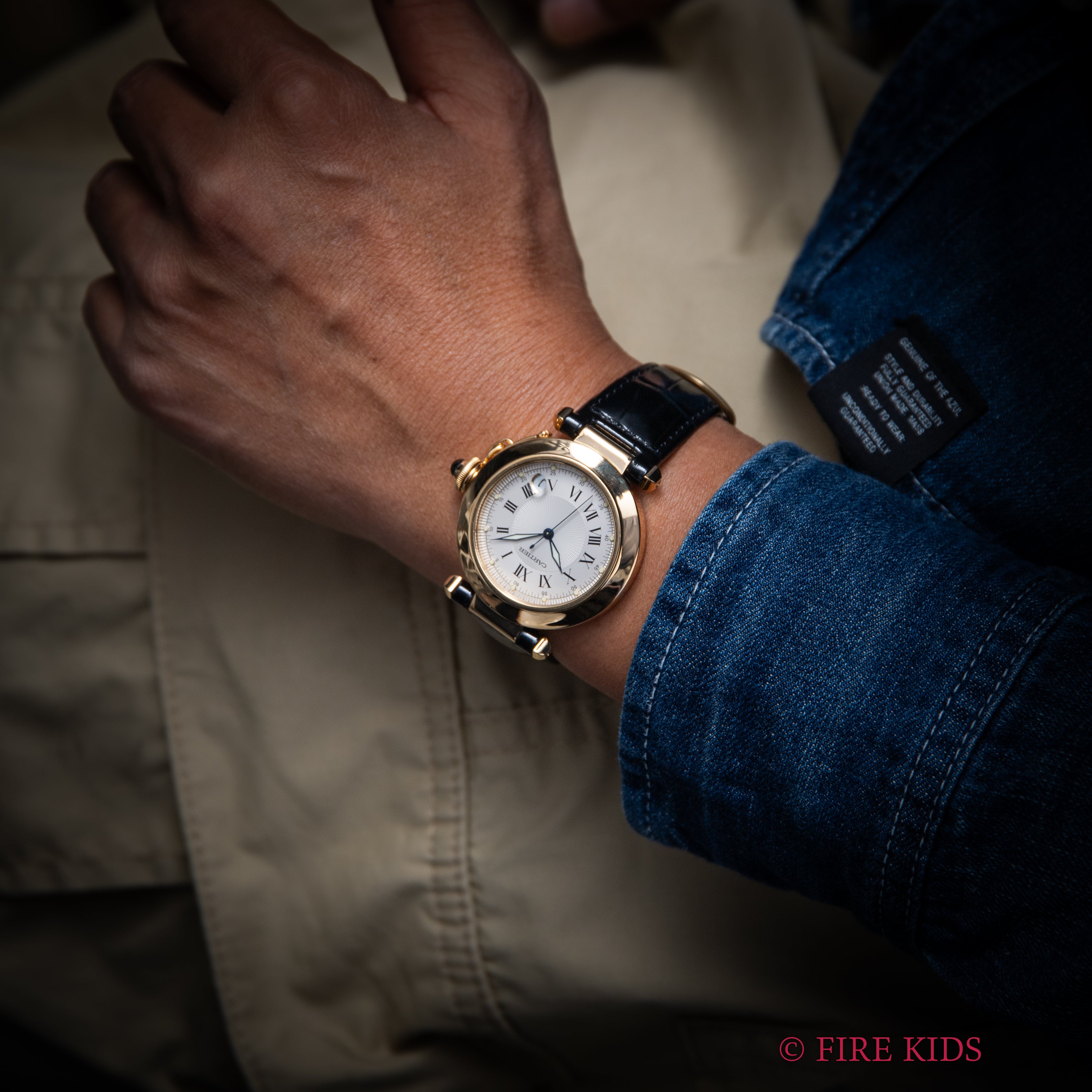 カルティエ 18金無垢パシャ 1990年代製 自動巻き ホワイトローマンダイヤル 純正18金無垢Dバックル付