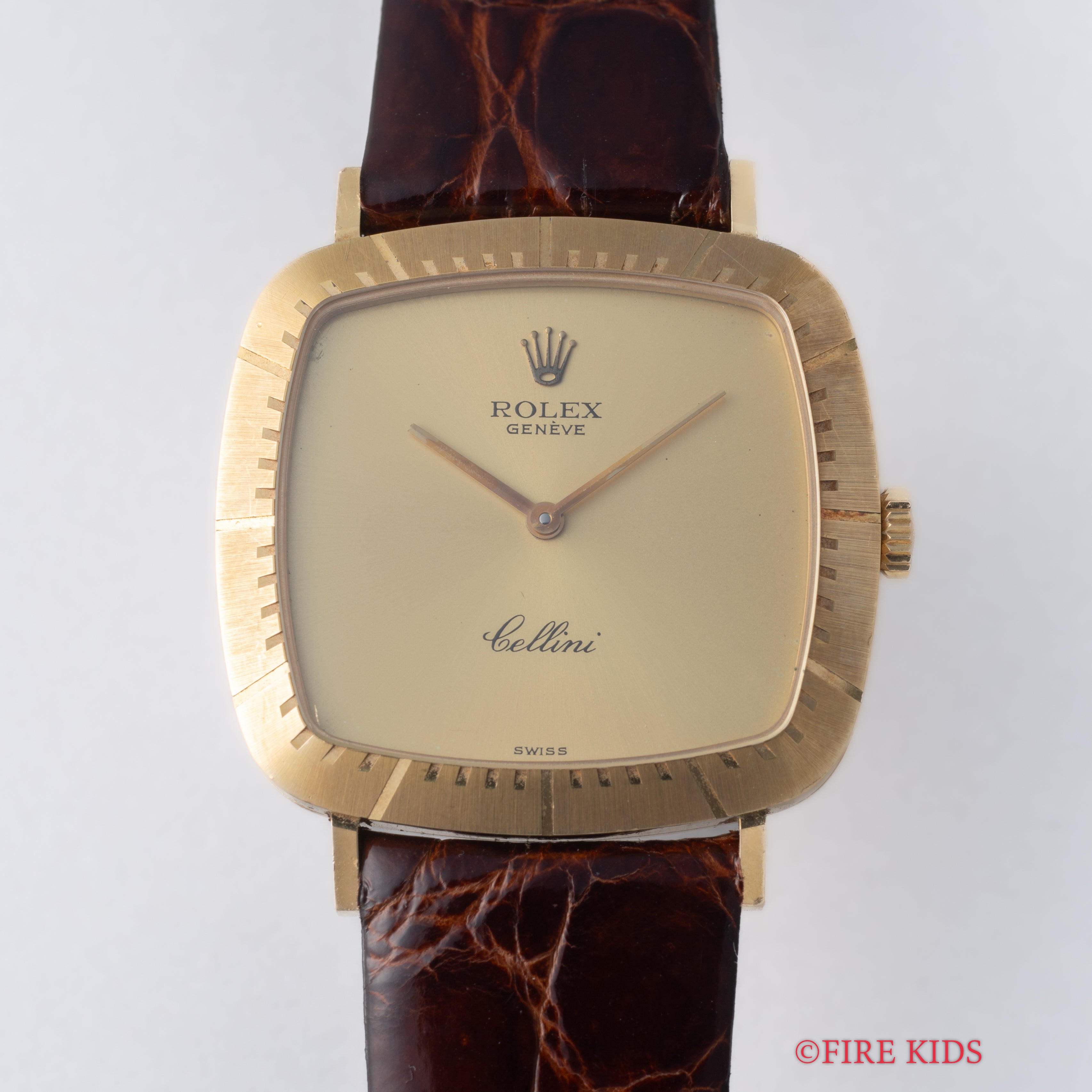 ロレックス 18金無垢チェリーニ 1981年製 Ref.4084 純正18金無垢尾錠付き 手巻き