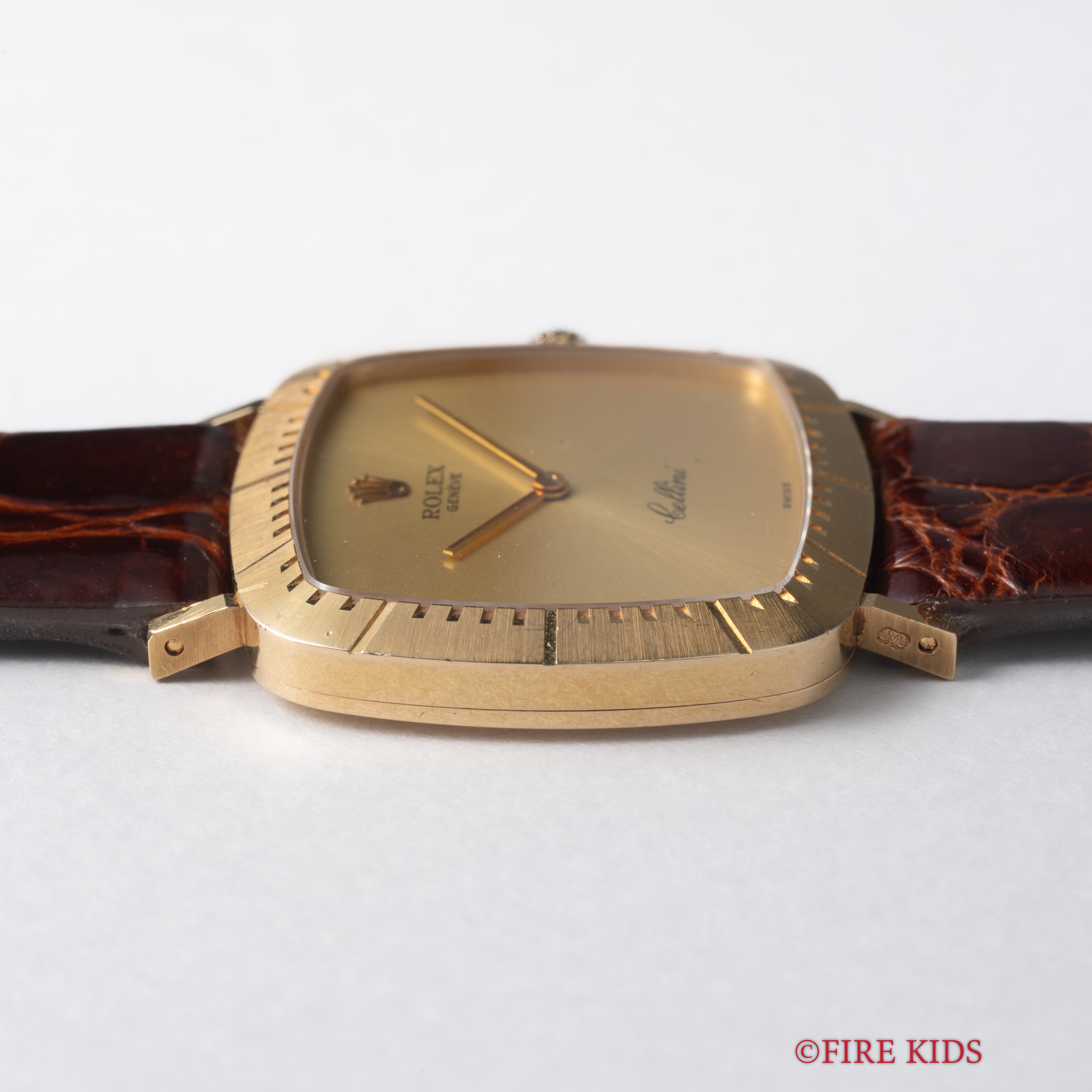 ロレックス 18金無垢チェリーニ 1981年製 Ref.4084 純正18金無垢尾錠付き 手巻き