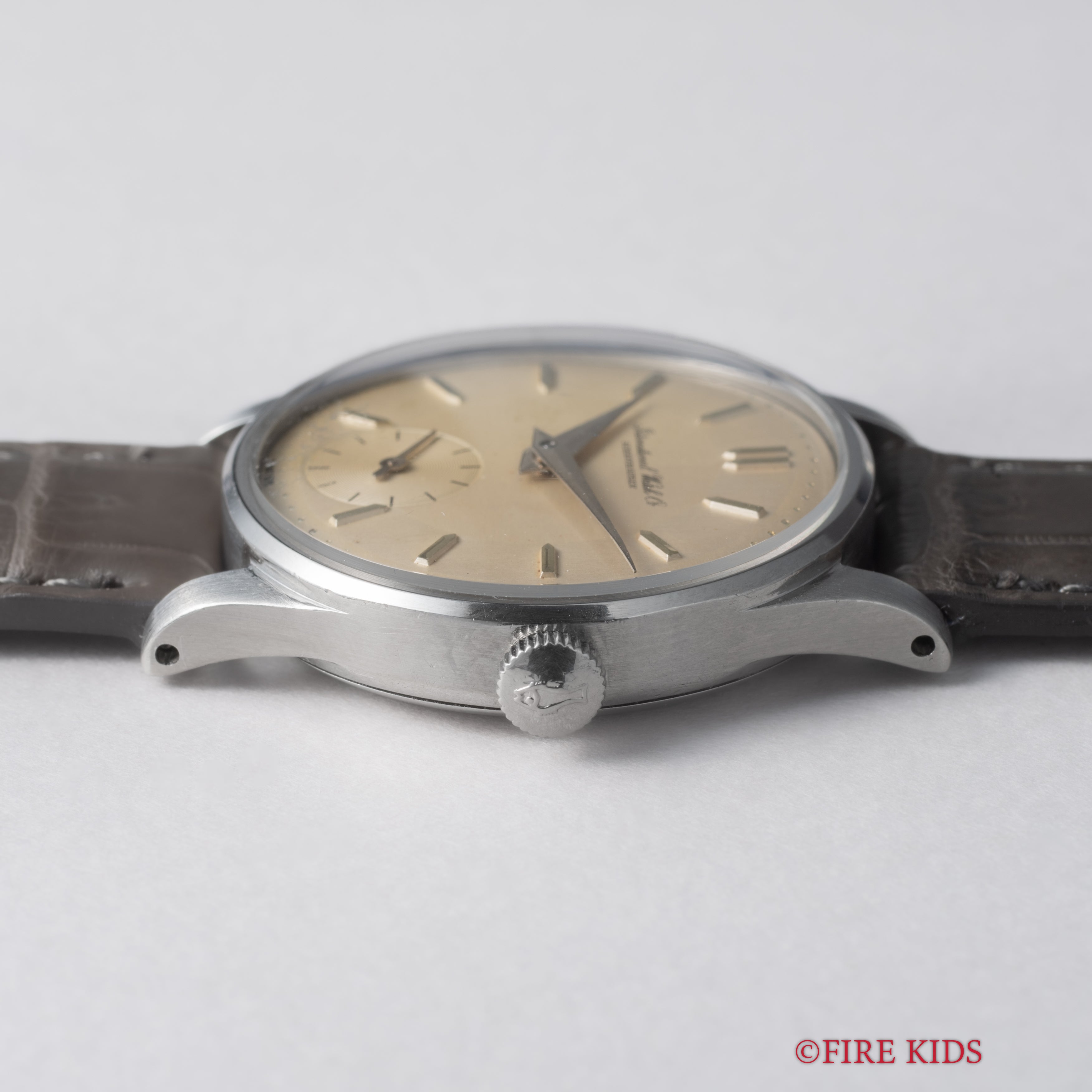 IWC 1945年製 Cal.88 スモールセコンド 手巻き