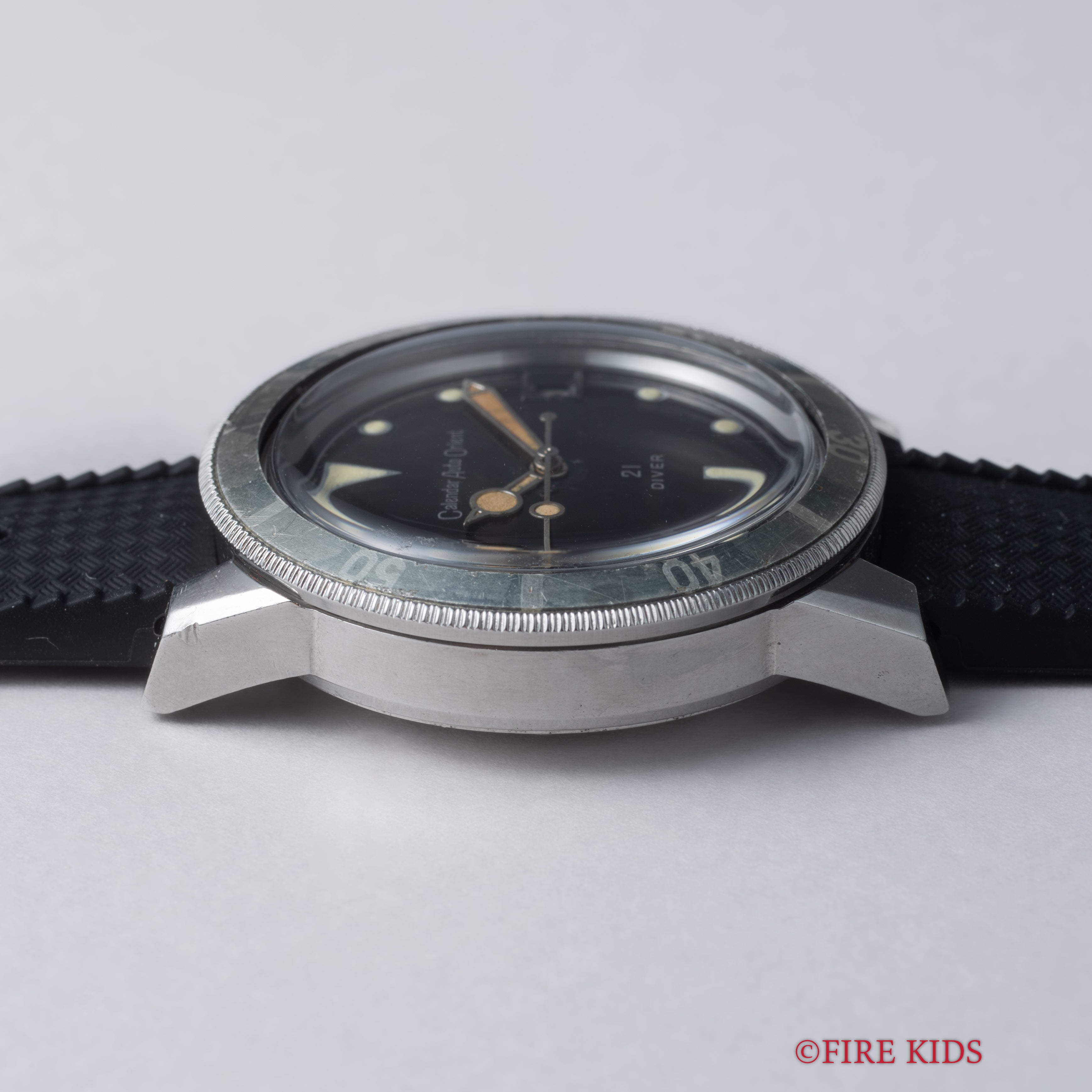 オリエント 21ダイバー ブラックサークルミラーダイヤル 1960年代製 自動巻 カレンダーオートオリエント