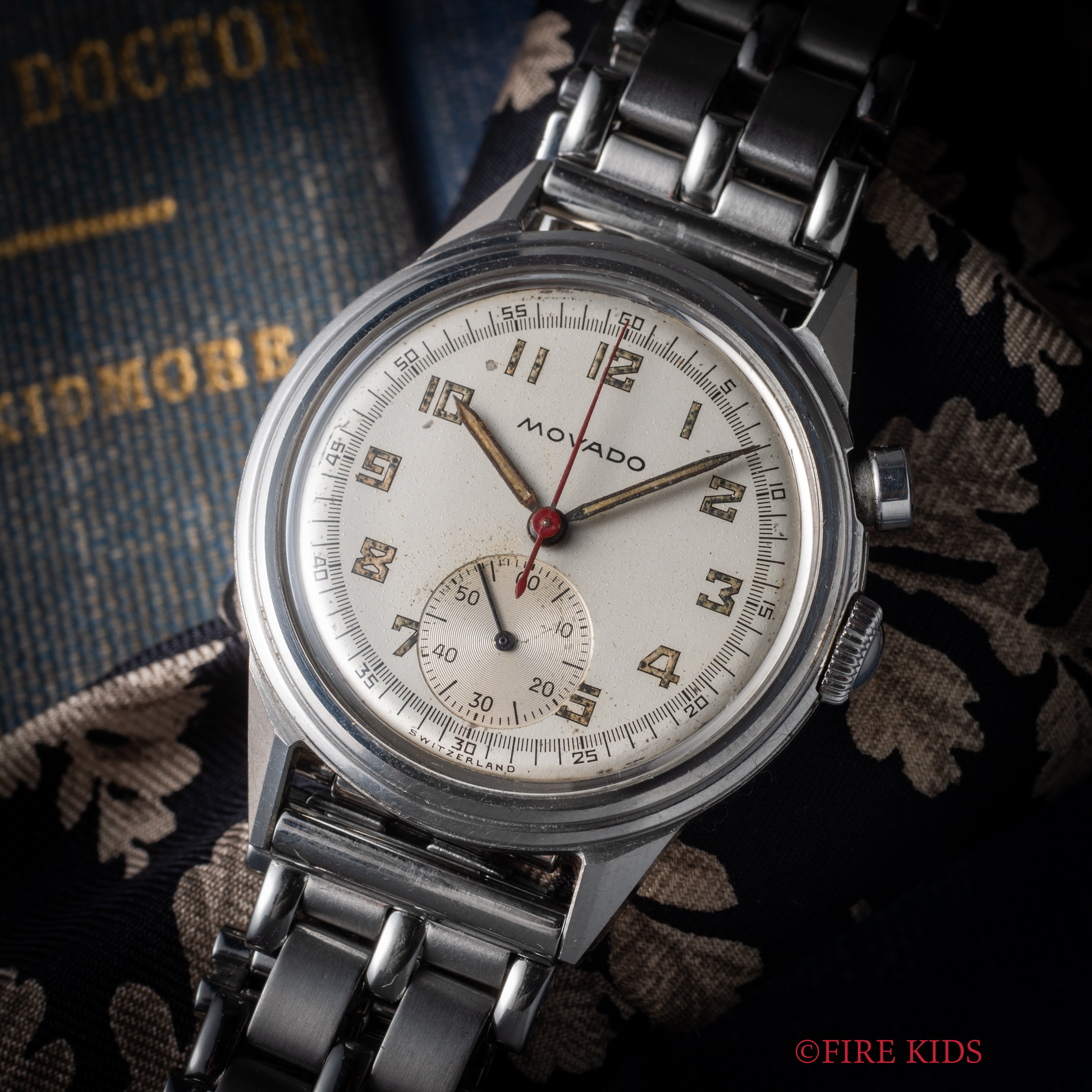 モバード ワンプッシュクロノグラフ 1940年代製 FBケース 手巻き ノンポリッシュ