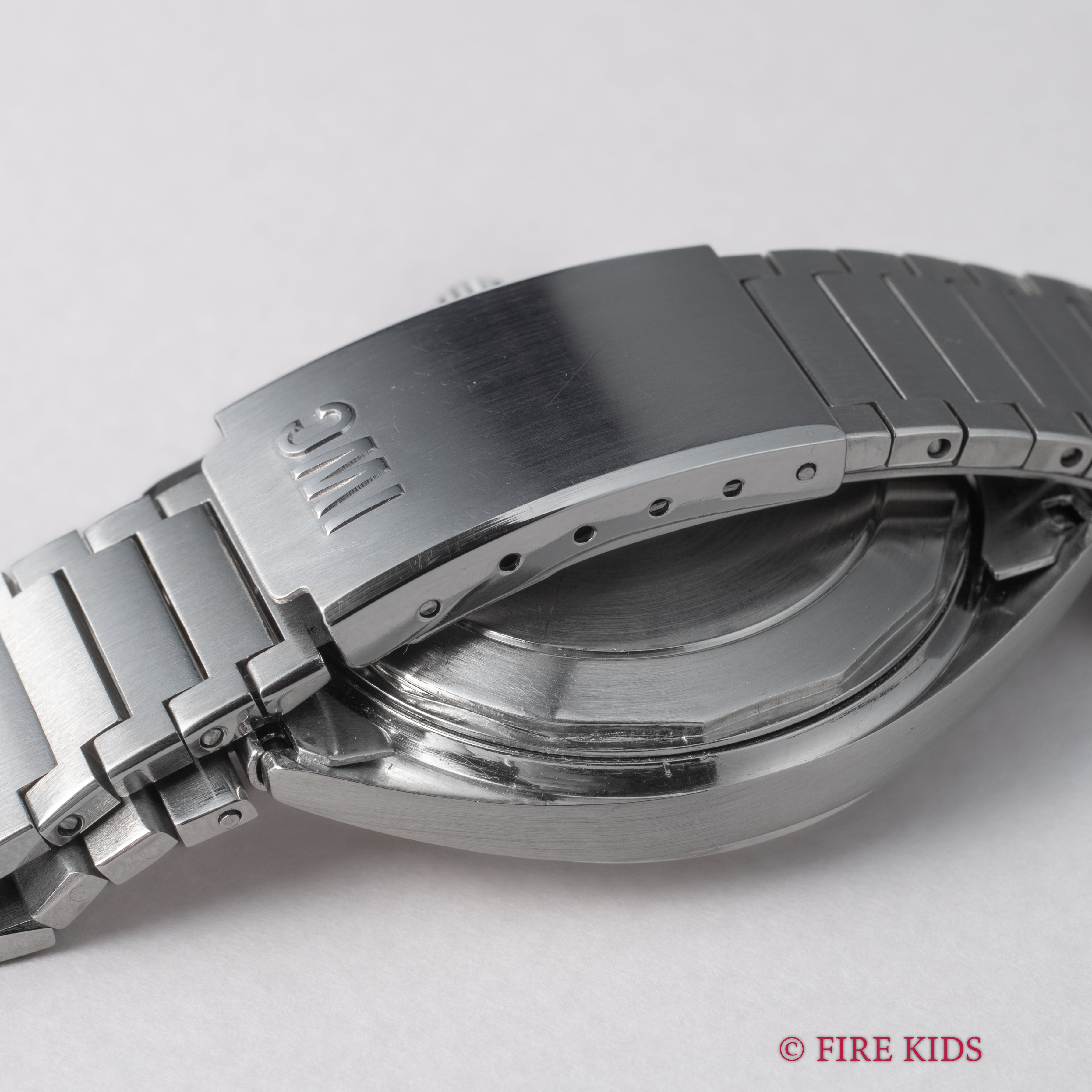 IWC ヨットクラブ 1967年製 Ref.R811A ペラトン式自動巻 Cal.8541 シルバーダイヤル 純正ブレス