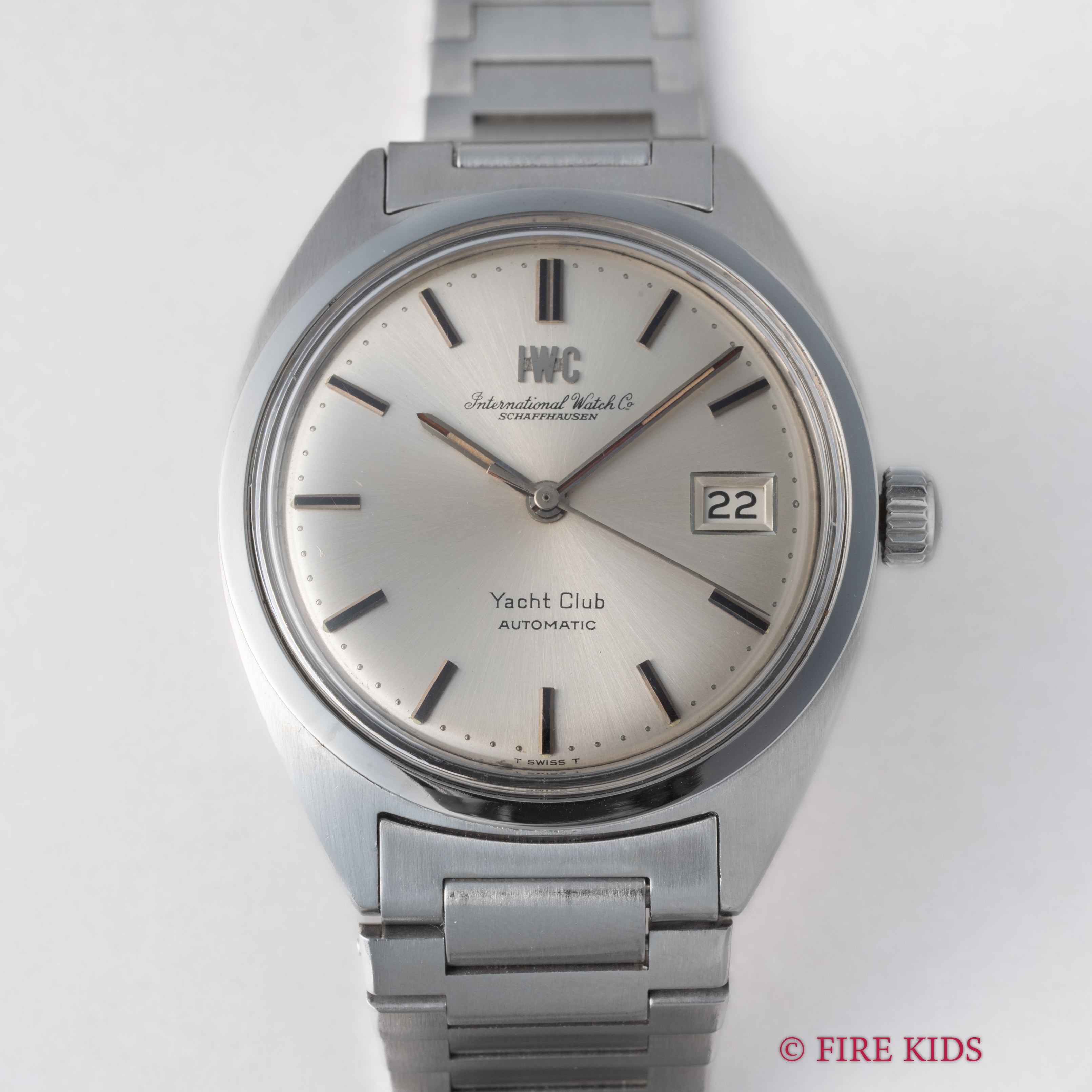 IWC ヨットクラブ 1967年製 Ref.R811A ペラトン式自動巻 Cal.8541 シルバーダイヤル 純正ブレス