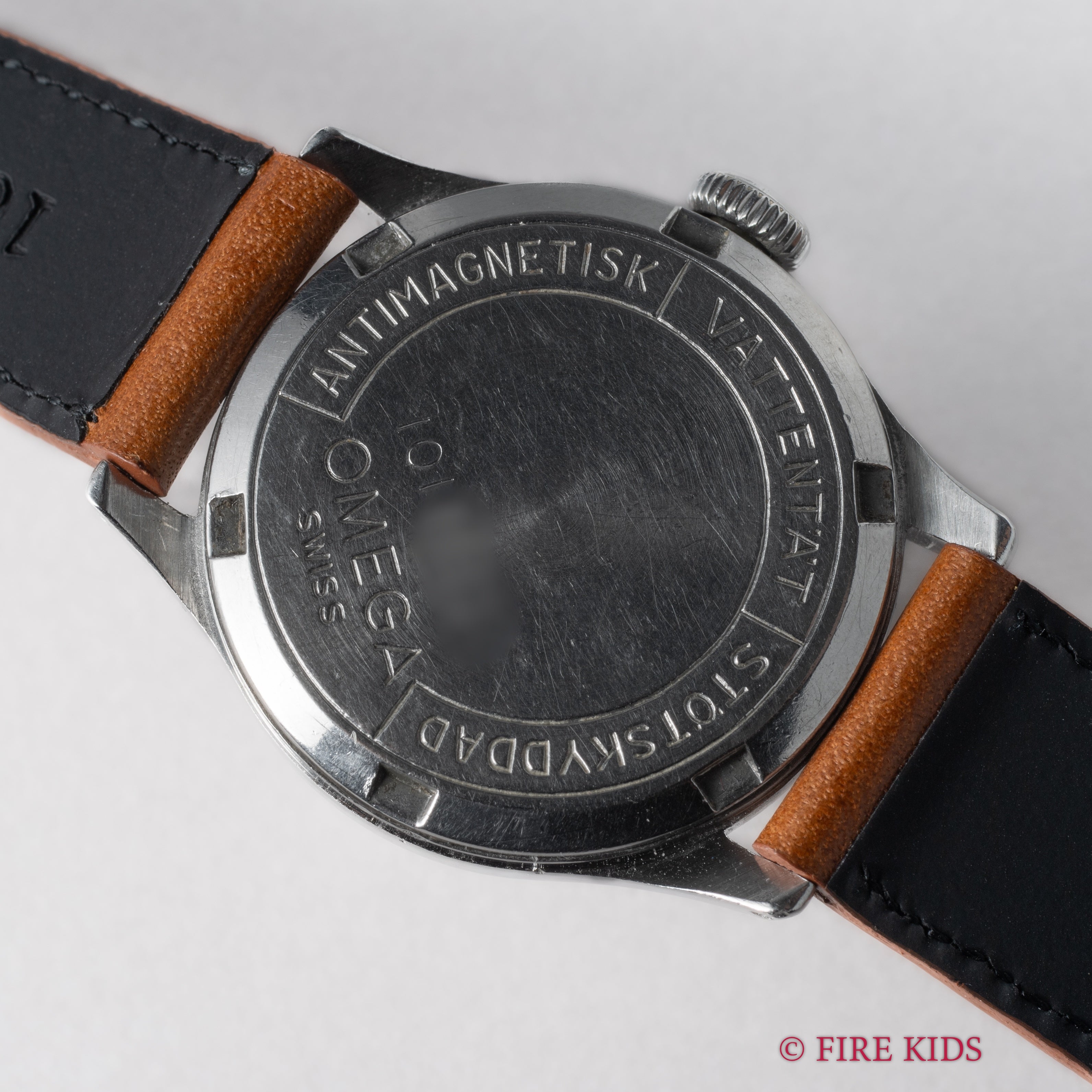 オメガ アラビアダイヤル スモセコ 1939年製 手巻 Cal.26.5T3PT1