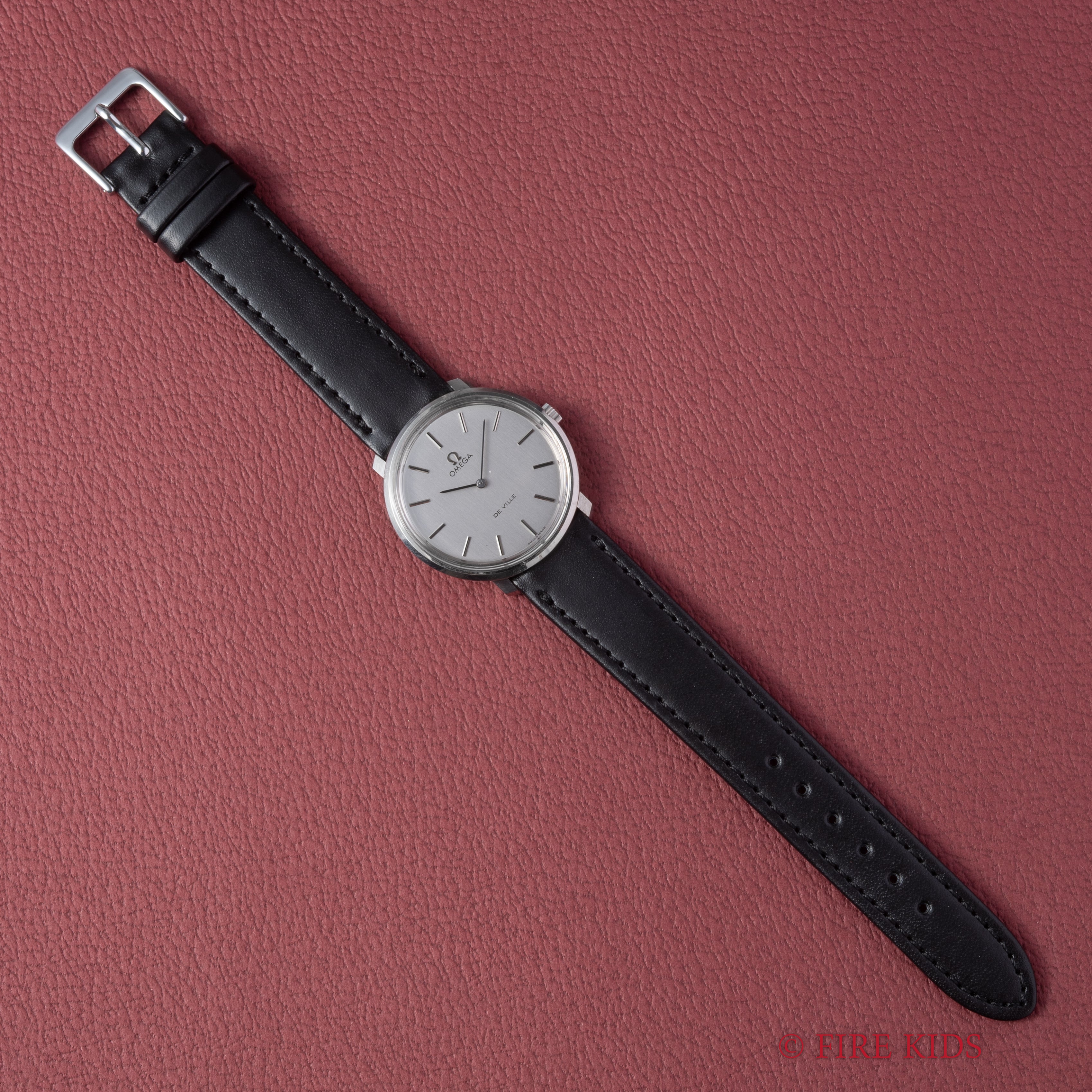 オメガ デ・ヴィル 1973年製 シルバーダイヤル 手巻き Ref.115.0001 Cal.625