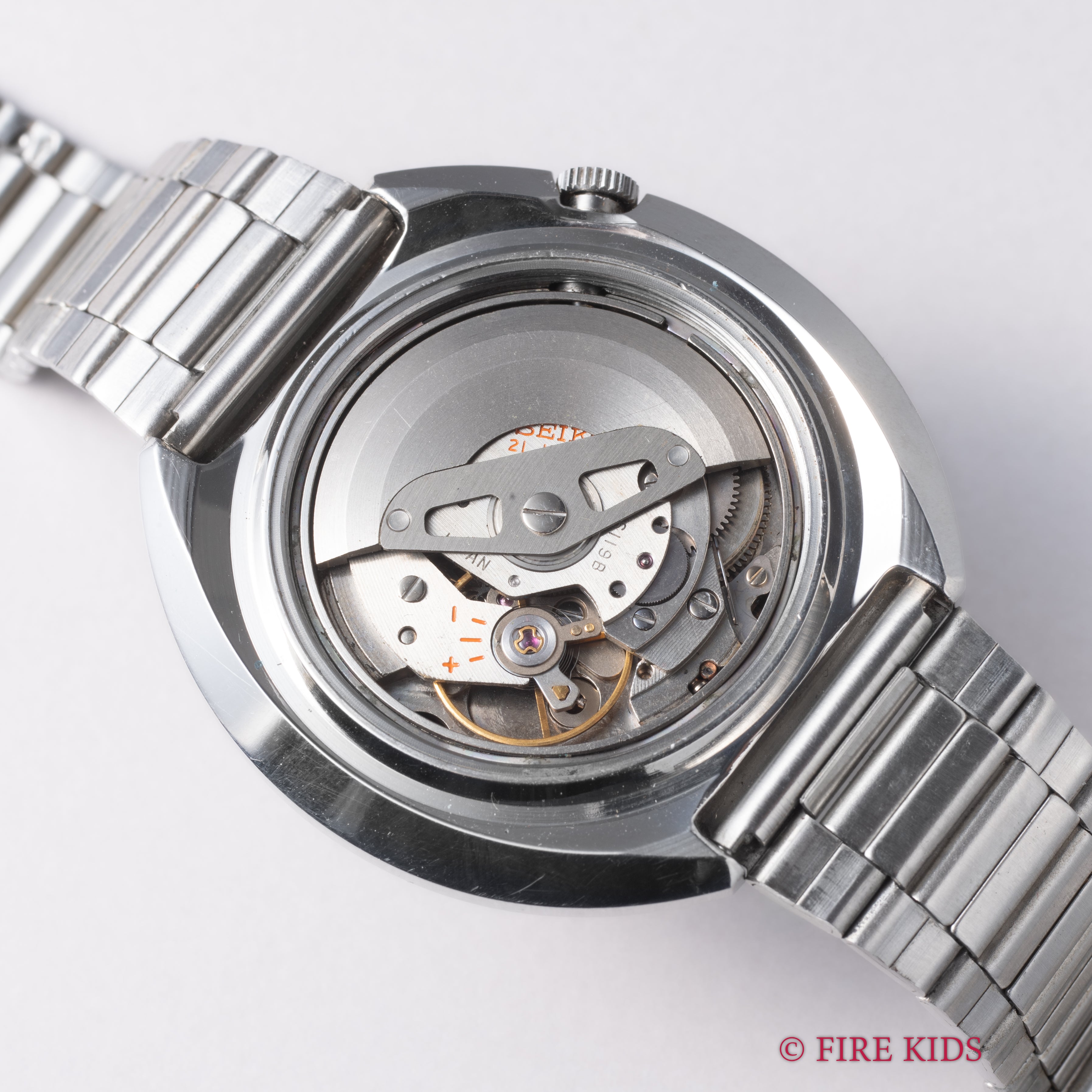 セイコー 5スポーツ 1969年製 Ref.6119-7160 UFO 自動巻き 純正ブレス付き 未使用美品