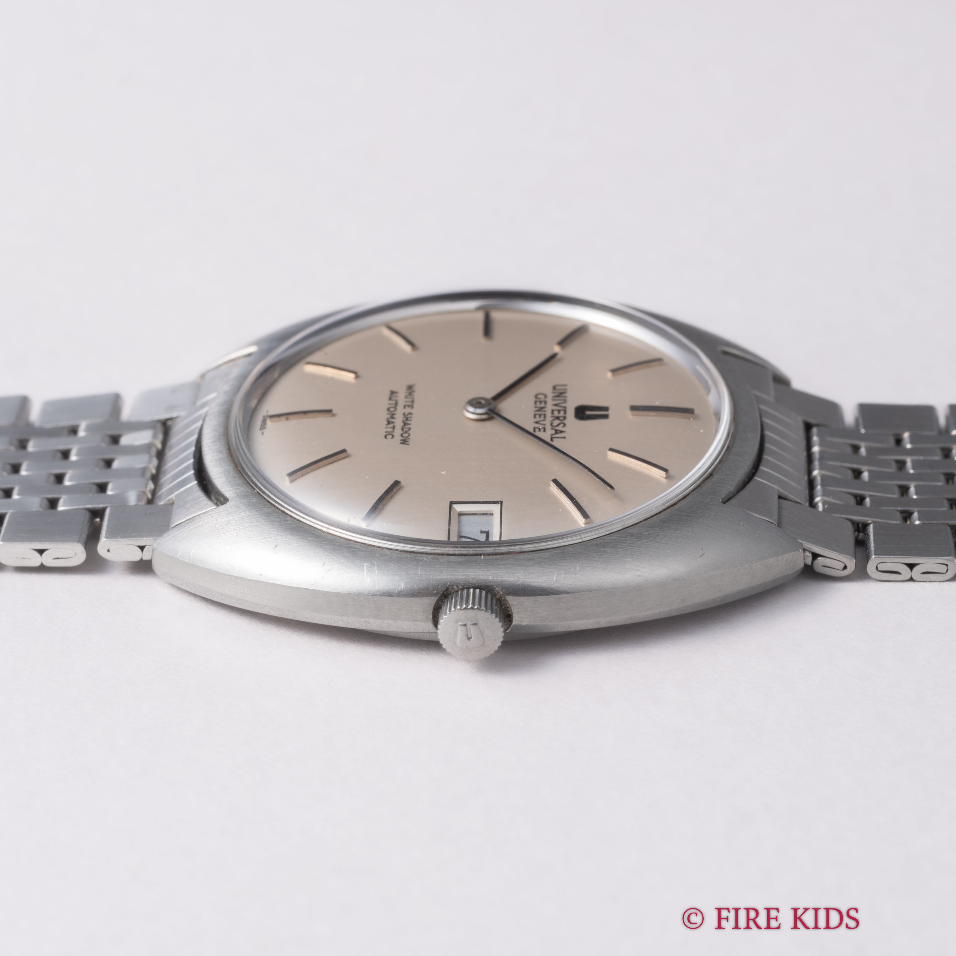 ユニバーサル・ジュネーブ ホワイトシャドウ 1970年代製 マイクローター自動巻き 純正ブレス