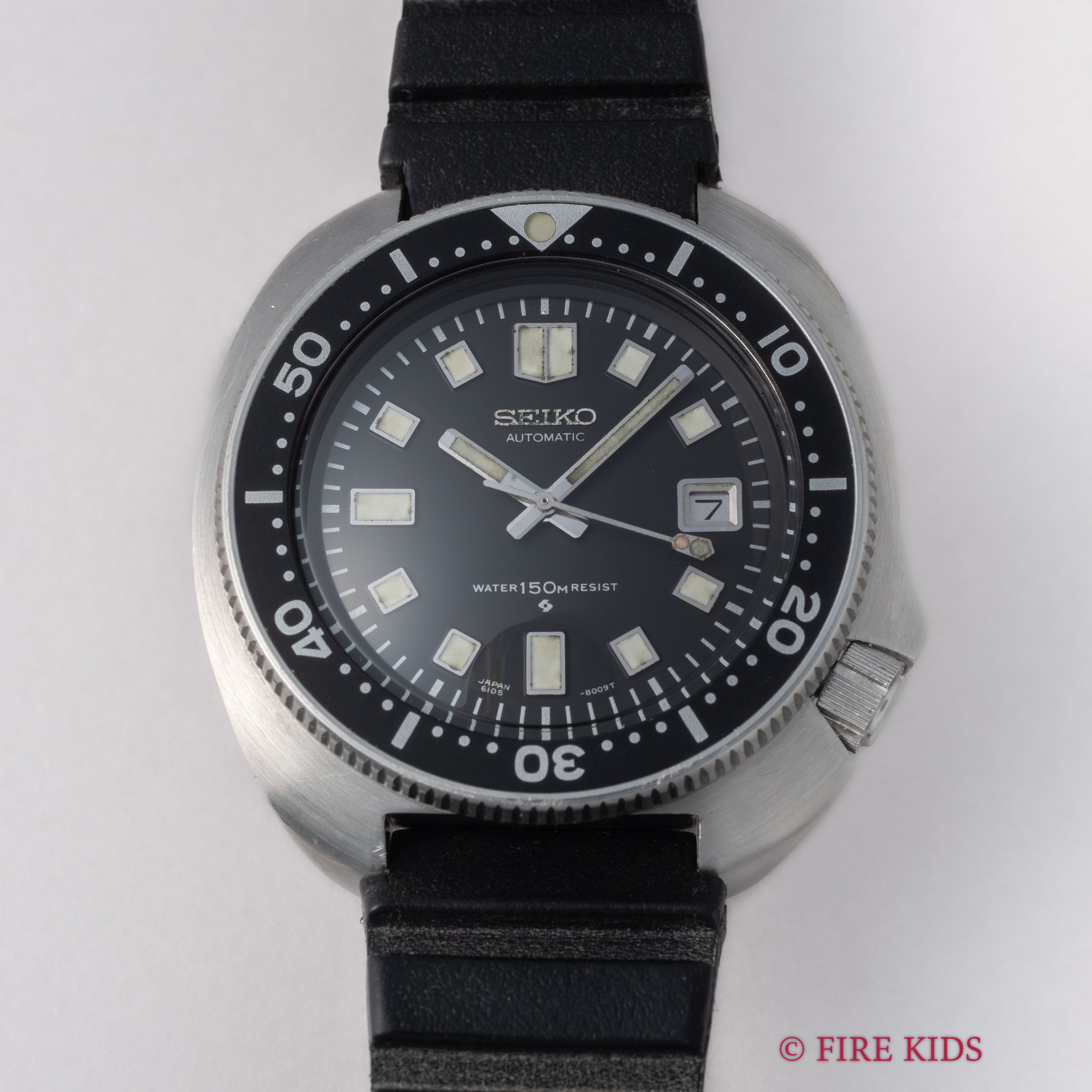 セイコー 150mダイバー 2nd後期 植村ダイバー 1975年製 自動巻き Ref.6105-8110 純正ベルト、尾錠付き