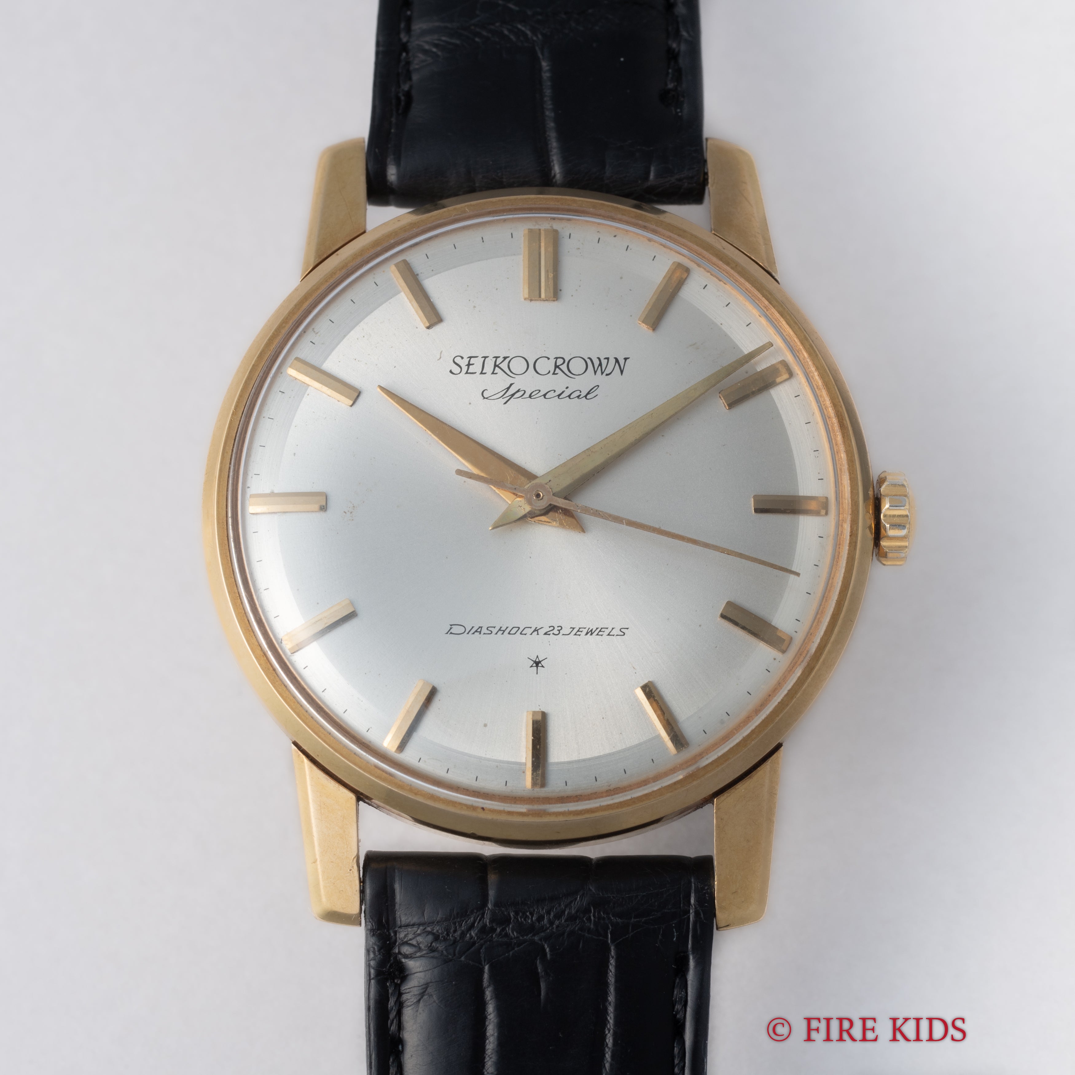 セイコー 18金無垢ケースクラウン スペシャル 1963年製 23石手巻 秒針規制装置