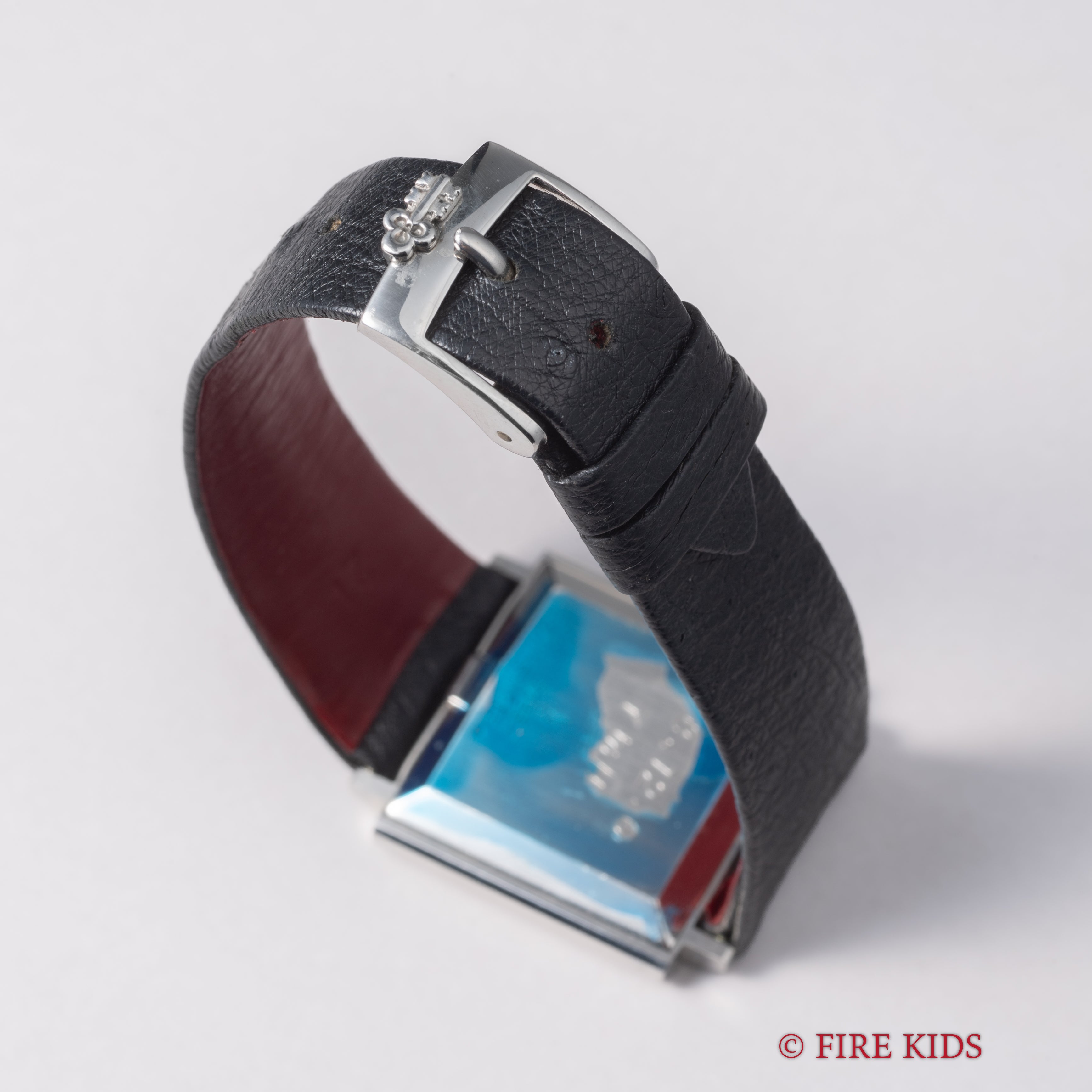 コルム スクエア 手巻き 1980年代製 純正革ベルト、尾錠付き