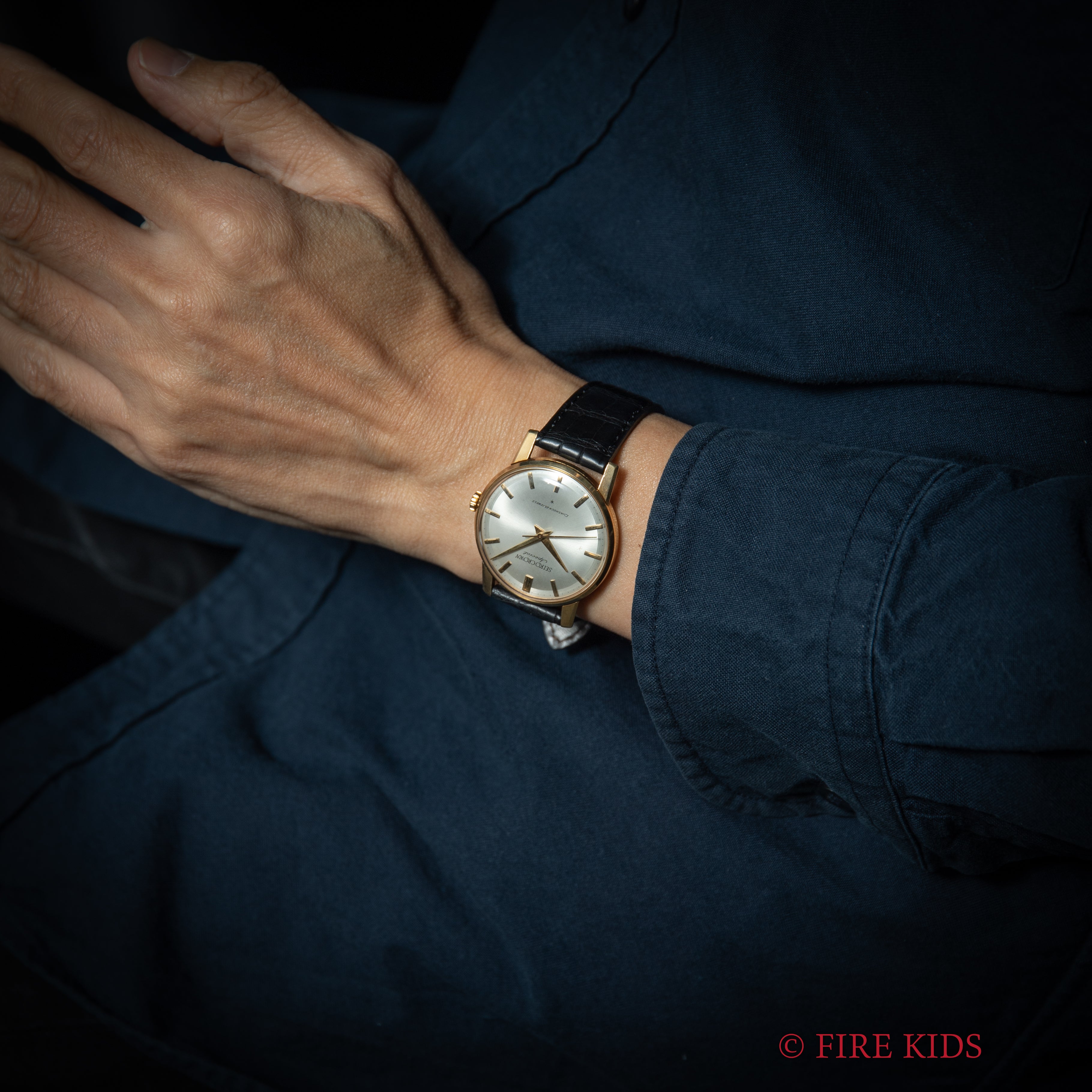 セイコー 18金無垢ケースクラウン スペシャル 1963年製 23石手巻 秒針規制装置