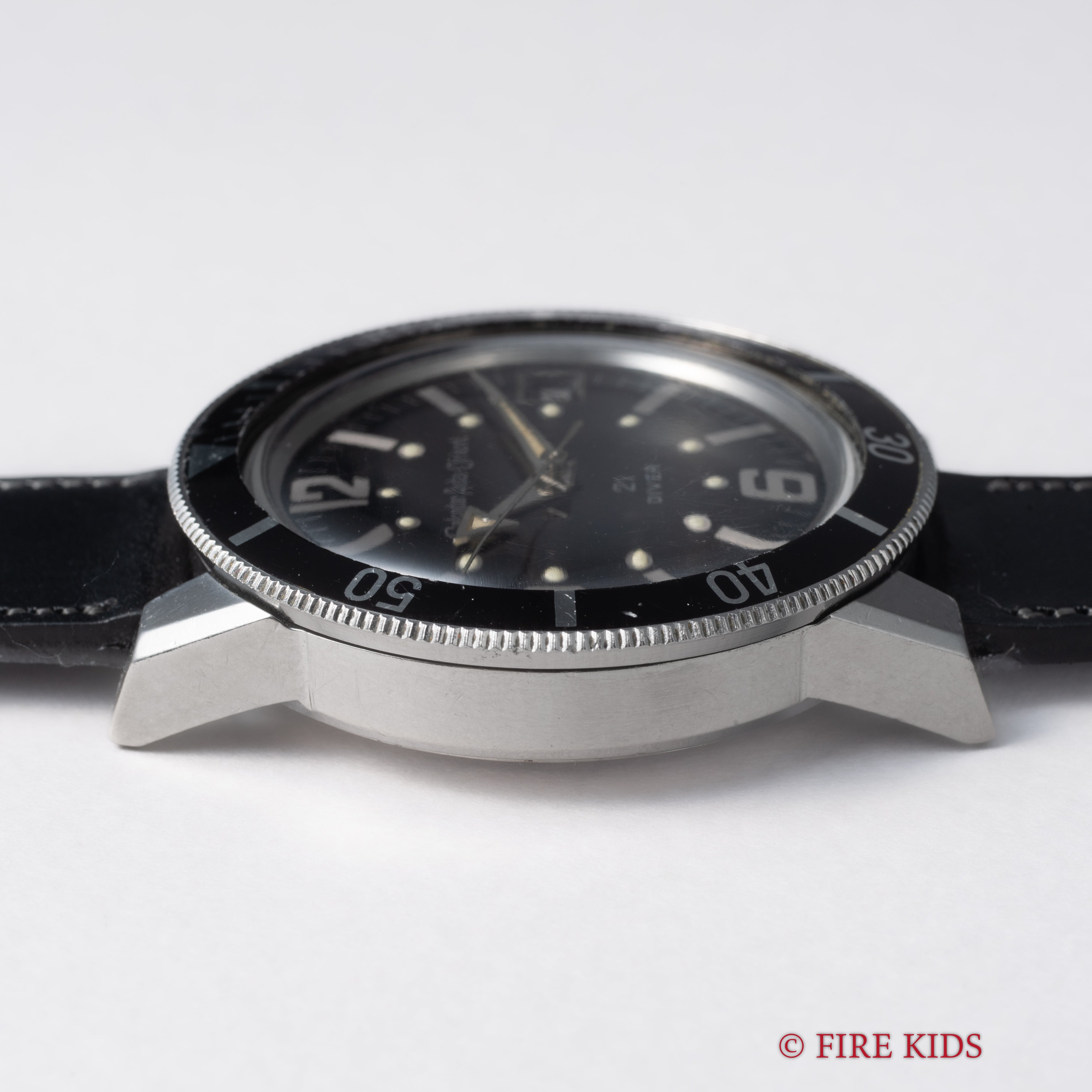 オリエント カレンダー オートオリエント 1960年代製 アローハンド 21ダイバー 自動巻き