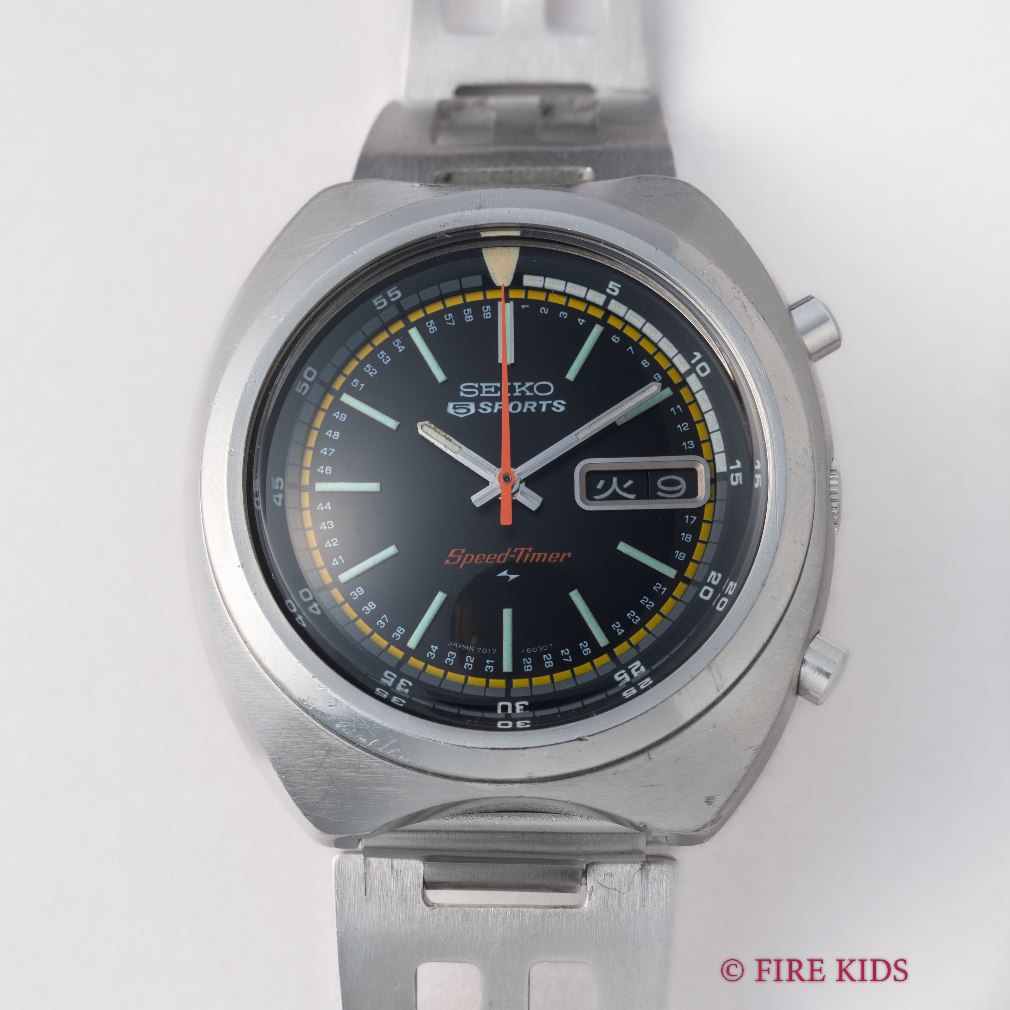 セイコー 5スポーツスピードタイマー 1971年製 Ref.7017‐6040 インナー回転ベゼル 自動巻クロノグラフ